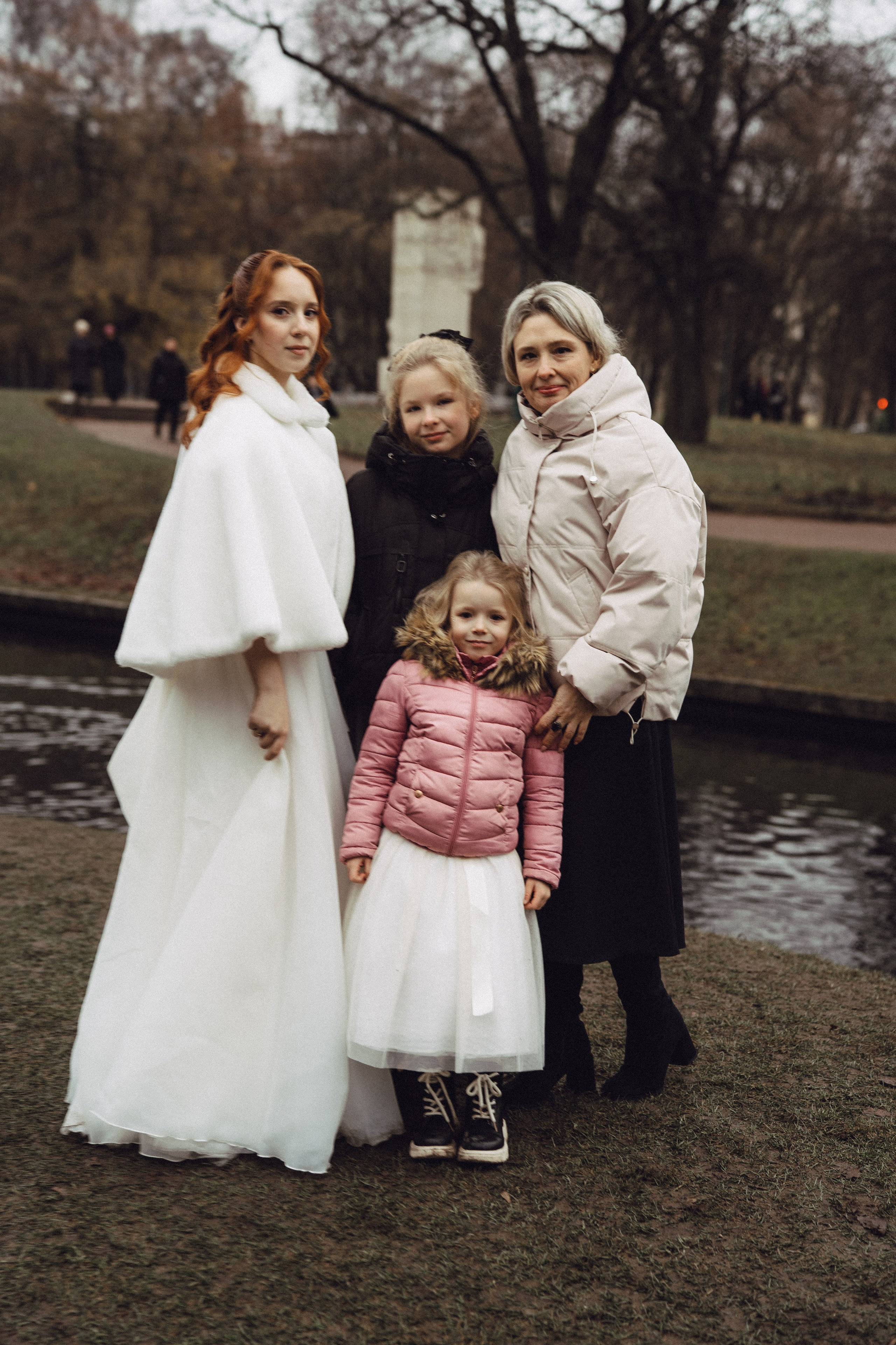 СВАДЕБНАЯ СЬЕМКА ВО ВТОРОМ ДВОРЦЕ С ГОСТЯМИ И ПРОГУЛКА В ТАВРИЧЕСКОМ САДУ. Профессиональный фотограф, Санкт-Петербург — Виктория Богомолова