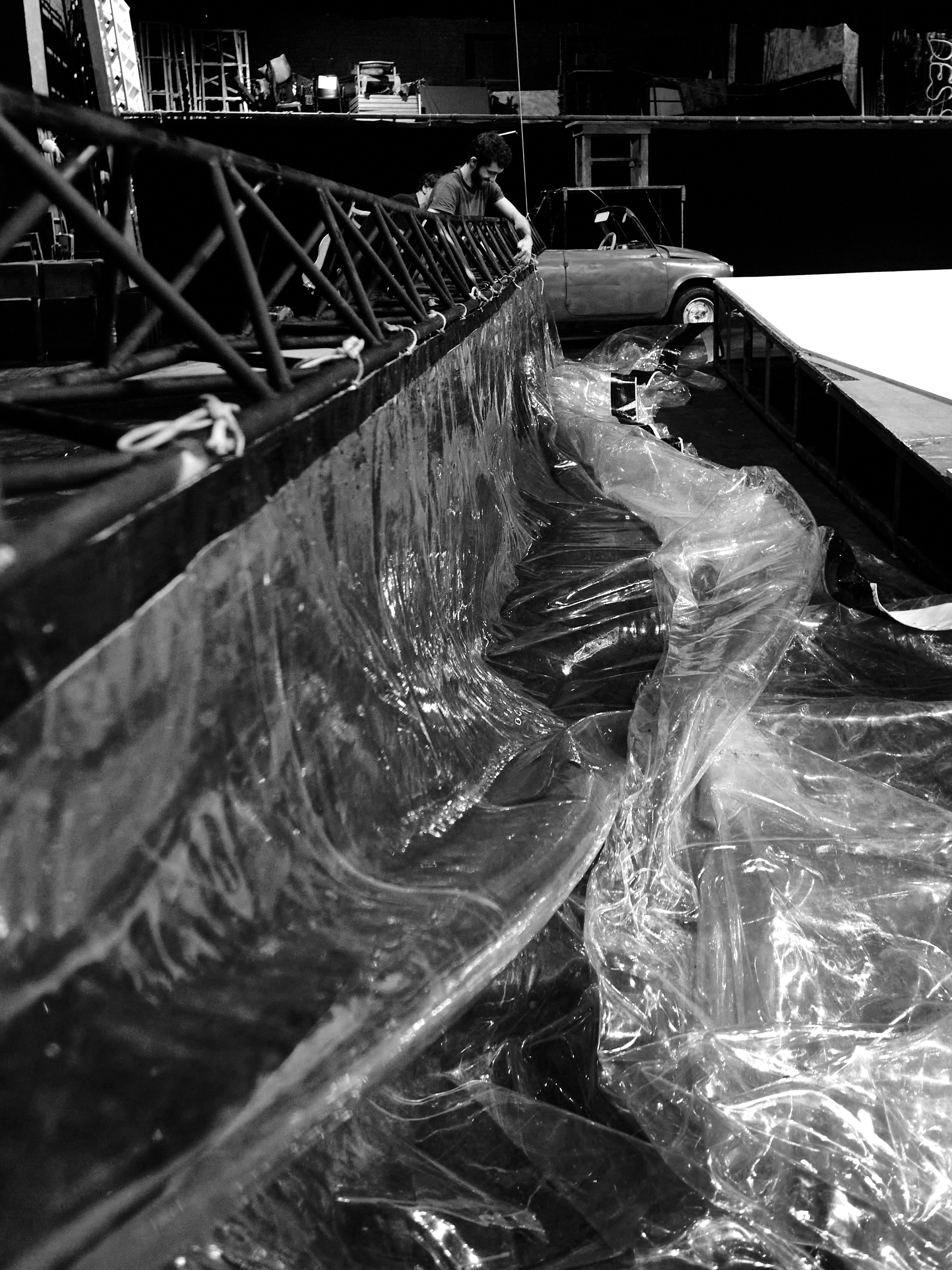 Монтаж спектакля Двойник. Фотограф Юлия Маринина