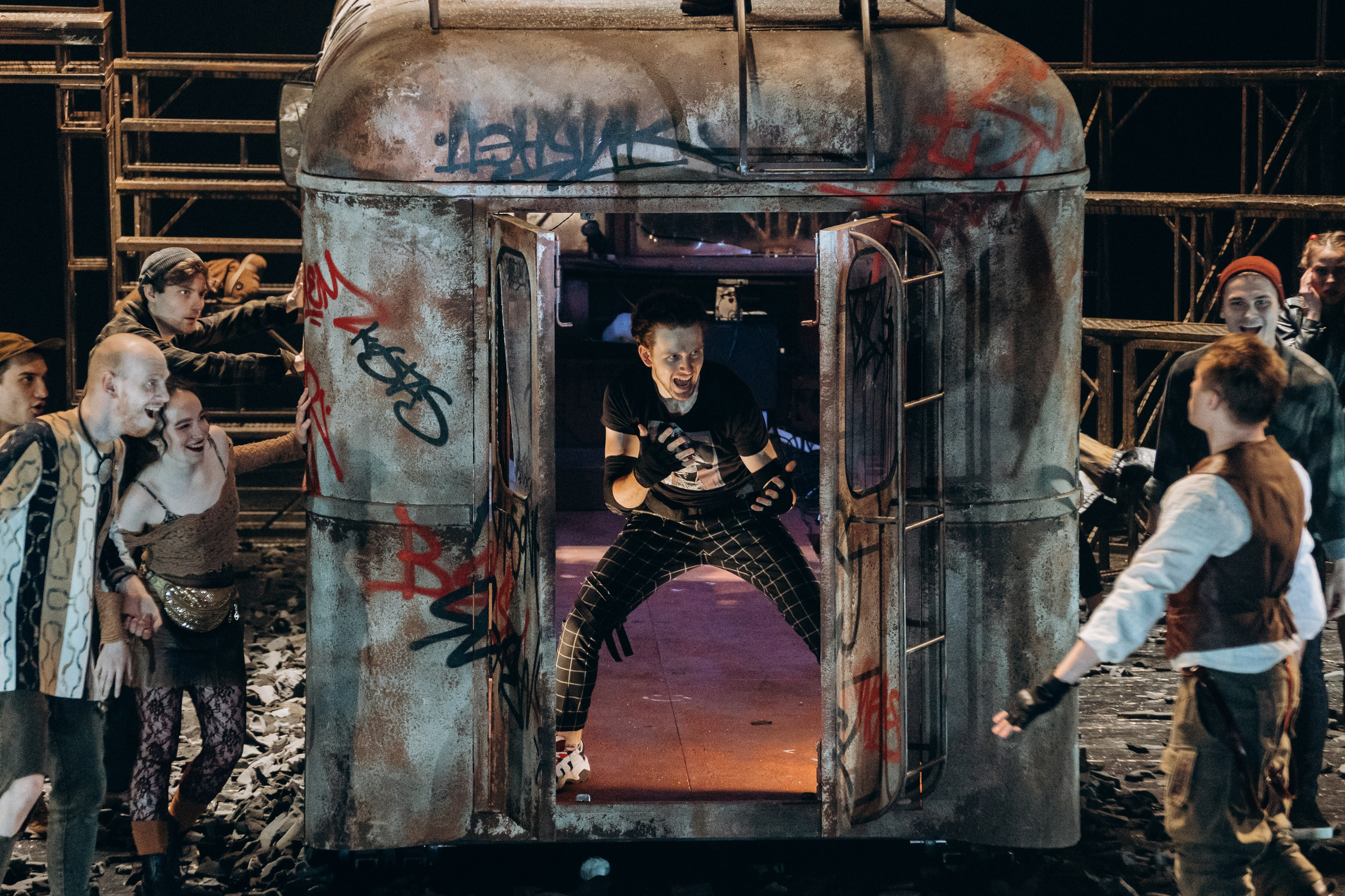 «Ромео и Джульетта» в ТЮЗе. Фотограф Виктория Дунаевская в Санкт Петербурге