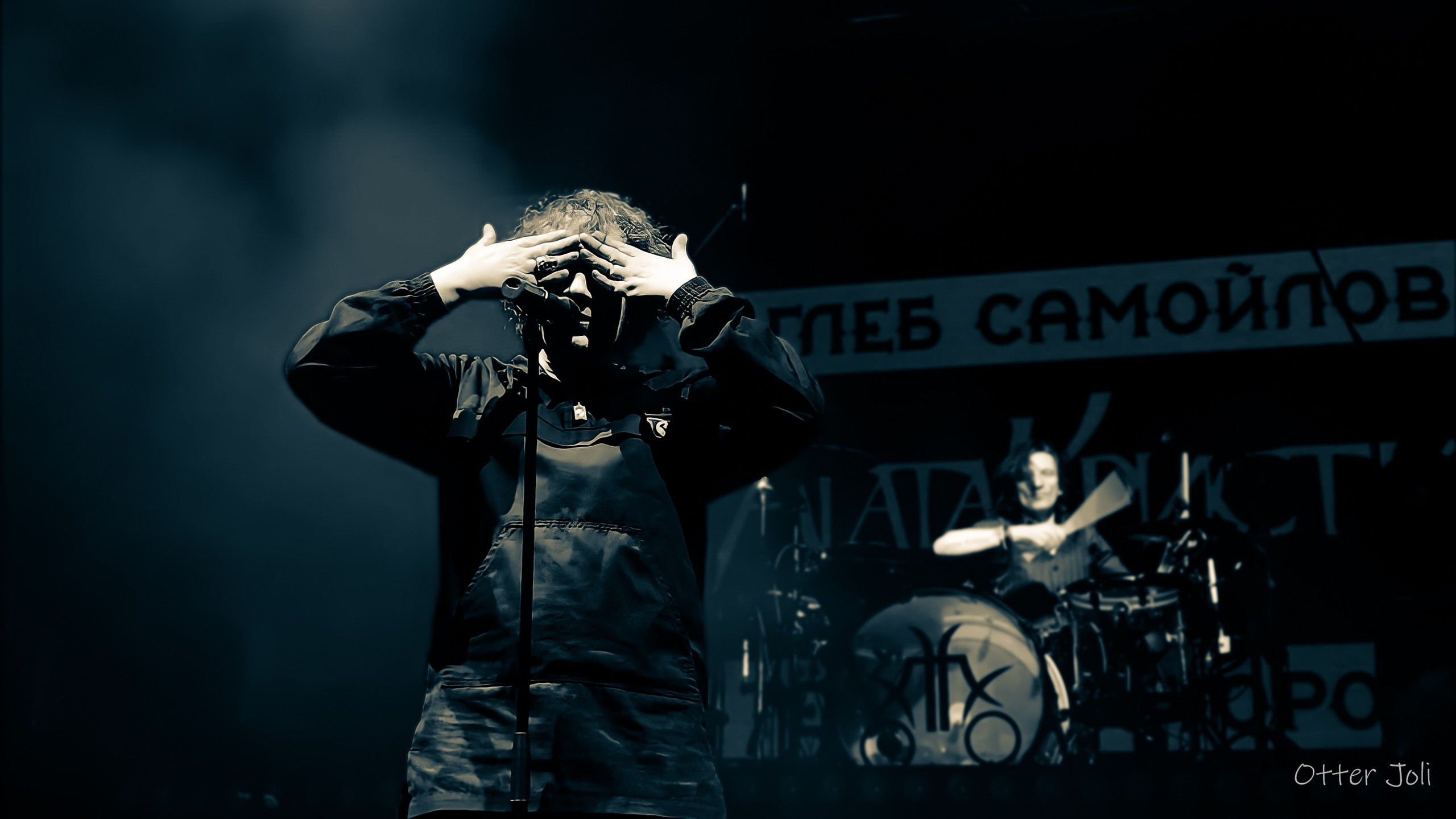 Screens. Концертный репортёр Валерия Сафина