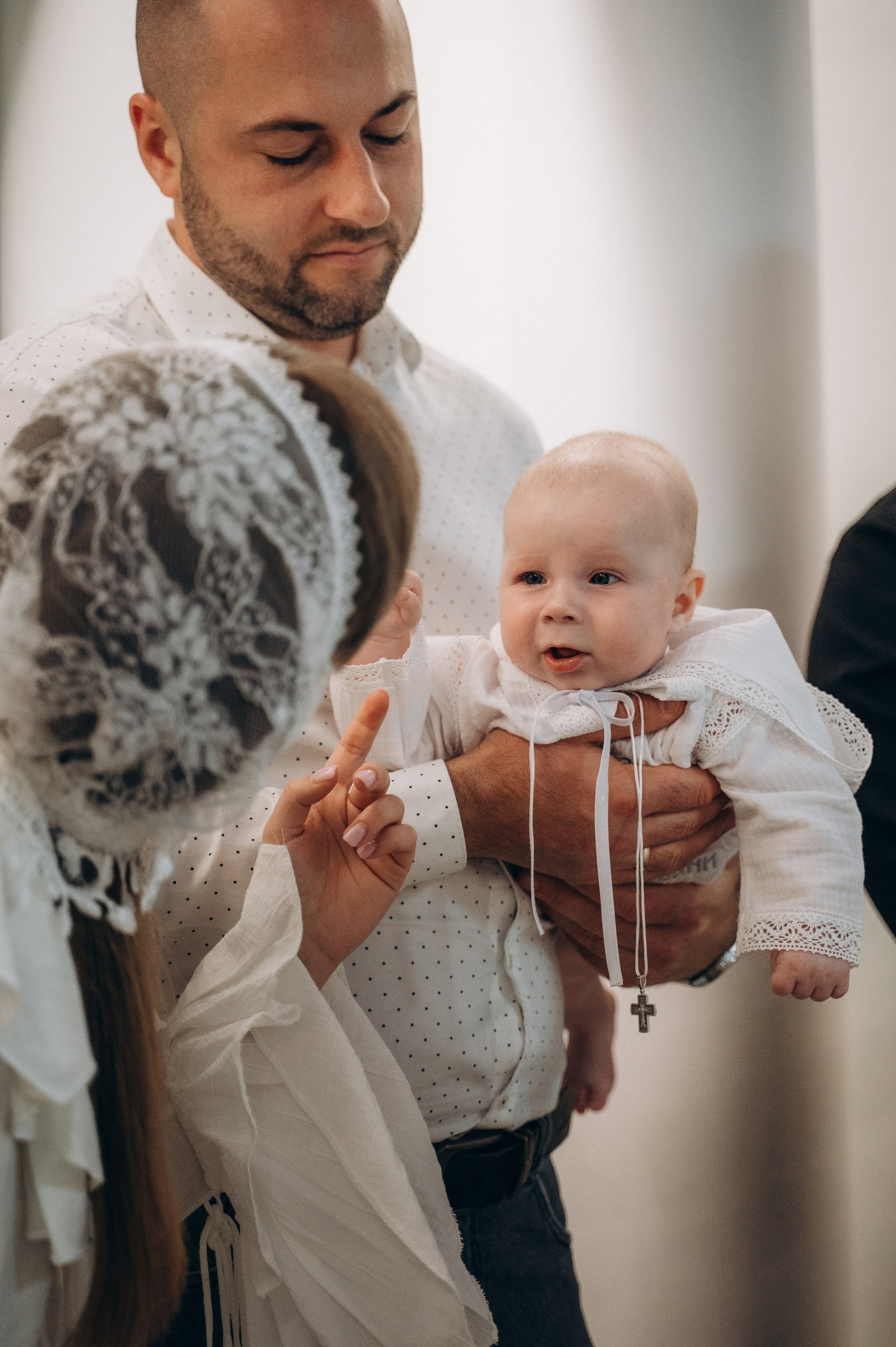 Крещение Тимура (Храм Святой Троицы). Семейный фотограф в Минске Дарья Дреко