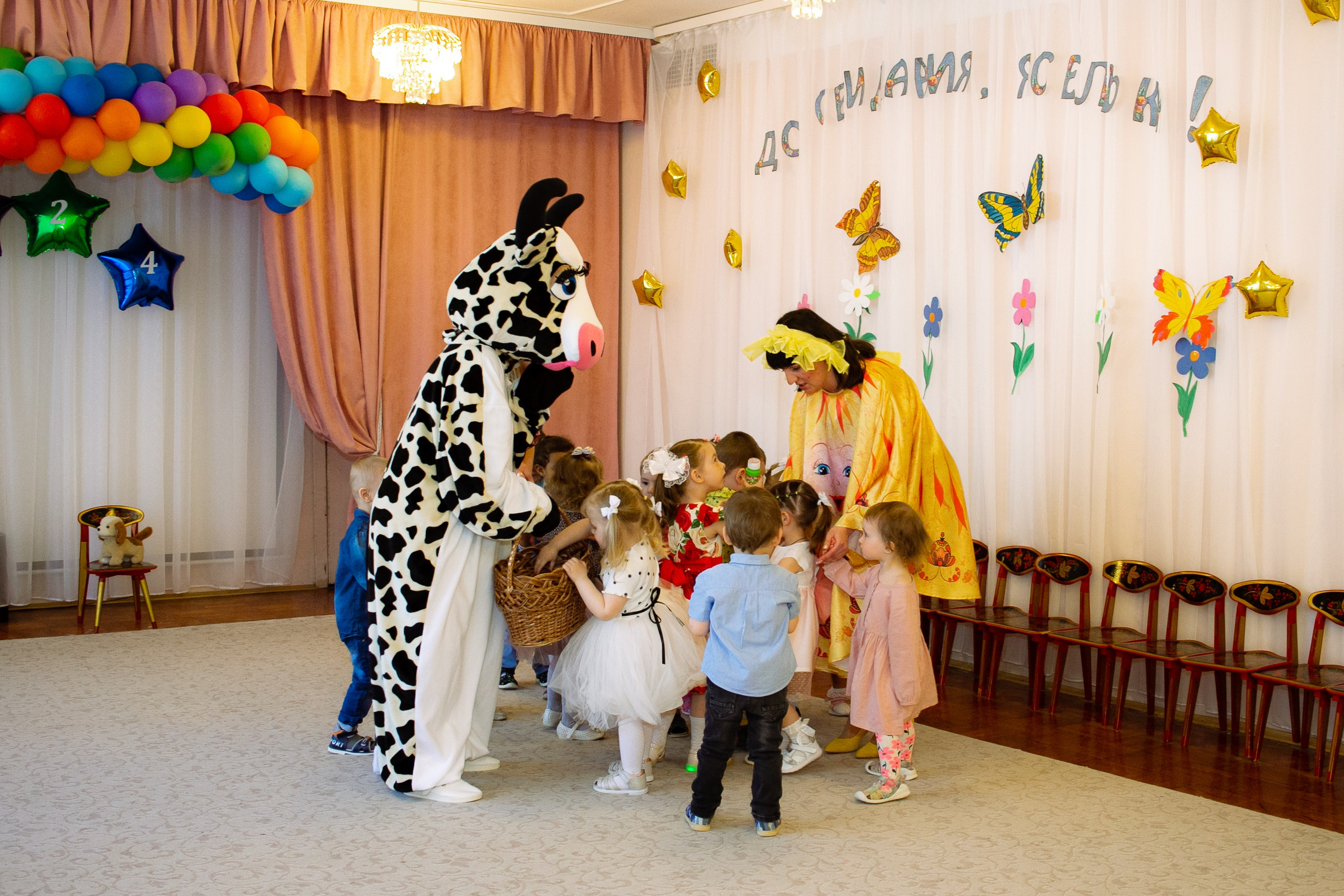 Утренник в яслях. Фотограф Великий Новгород Татьяна Чиглинцева