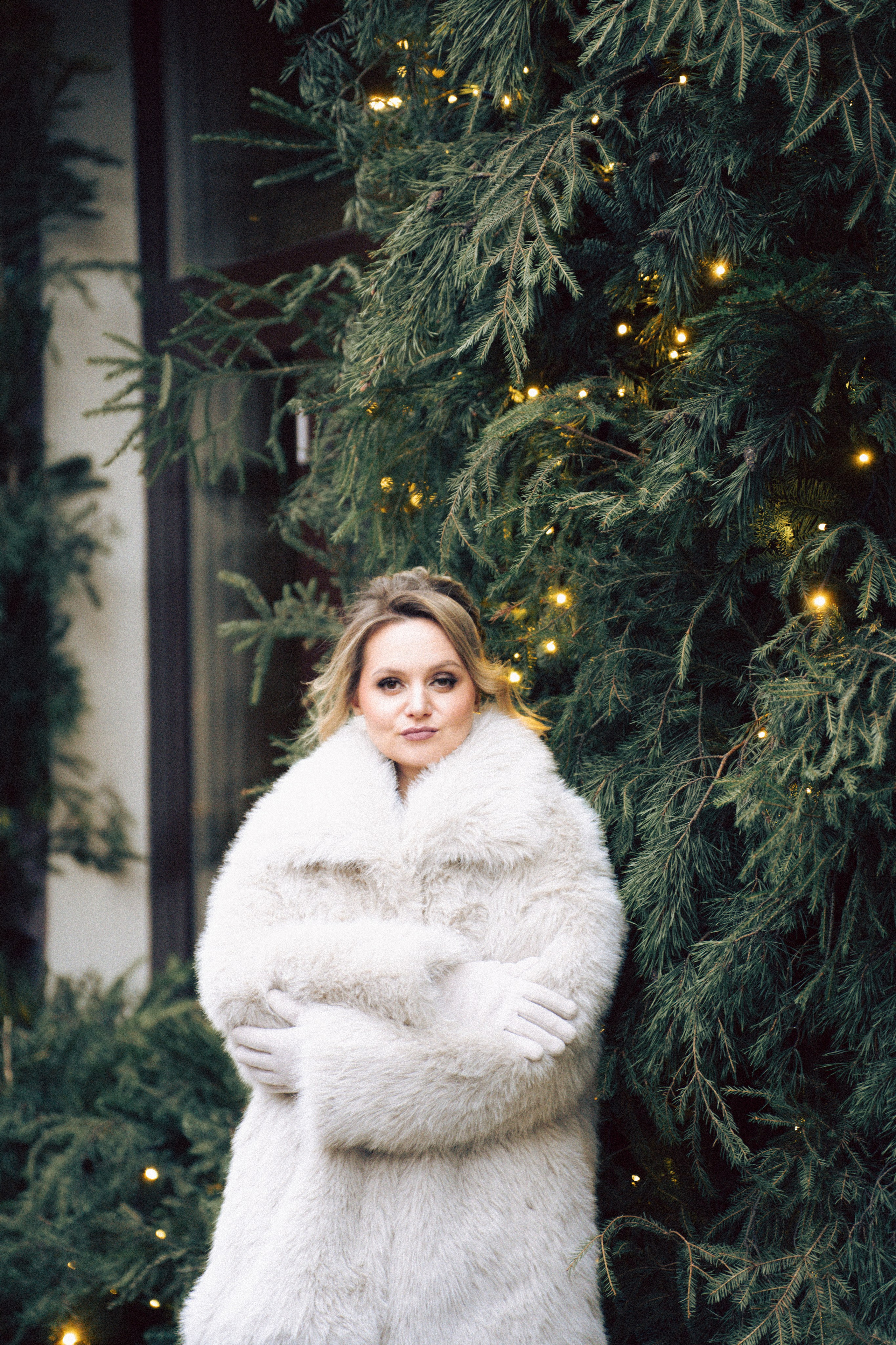 НОВОГОДНЯЯ ФОТОСЕСИИЯ В СТУДИИ ДЛЯ ДЕВУШКИ И ПРОГУЛКА ПО ЧЕРНЫШЕВСКОЙ. Профессиональный фотограф, Санкт-Петербург — Виктория Богомолова