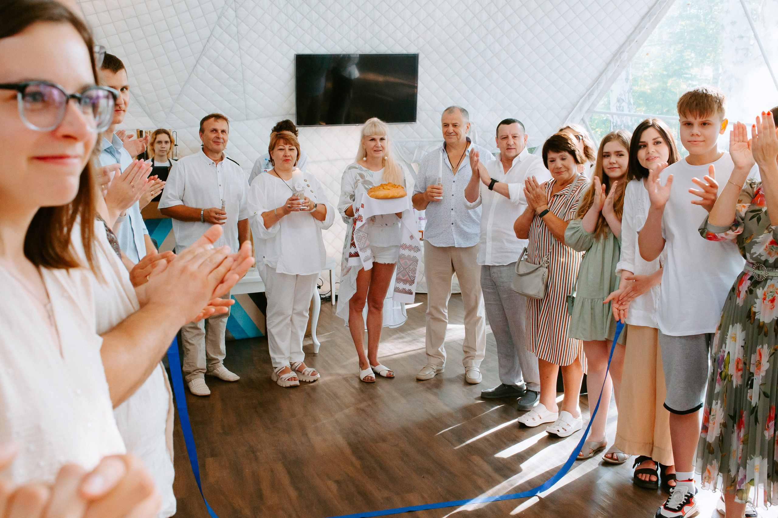 Выездная регистрация и свадебный банкет. Евгения и Илья. Фотограф в Челябинске Ополихина Анна