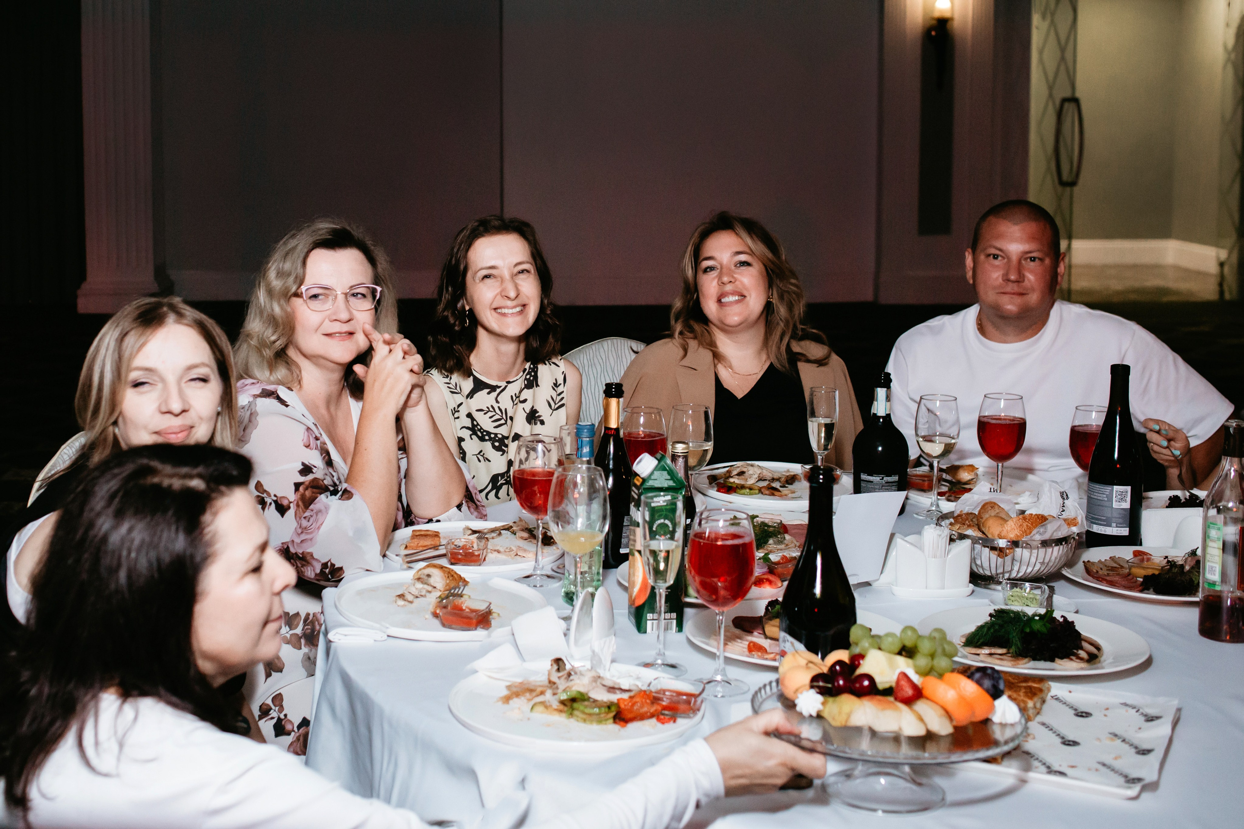 Выпускной 2025 (9класс) 124 школа. Фотограф в Челябинске Ополихина Анна