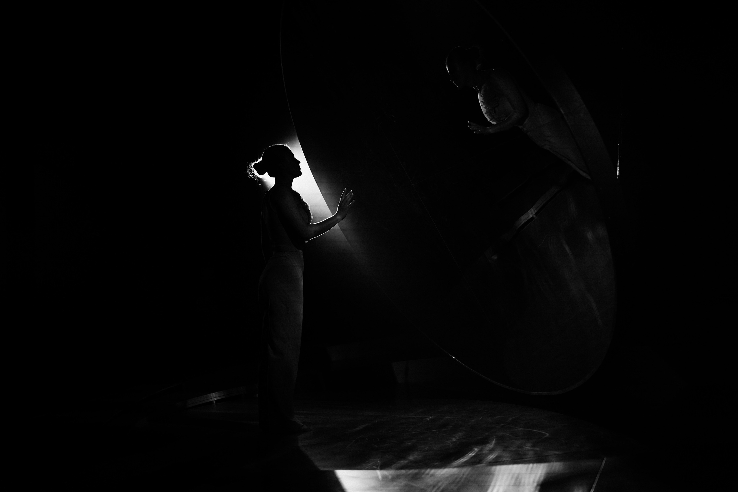 Контакт — пластический спектакль. Фотограф с психологическим образованием