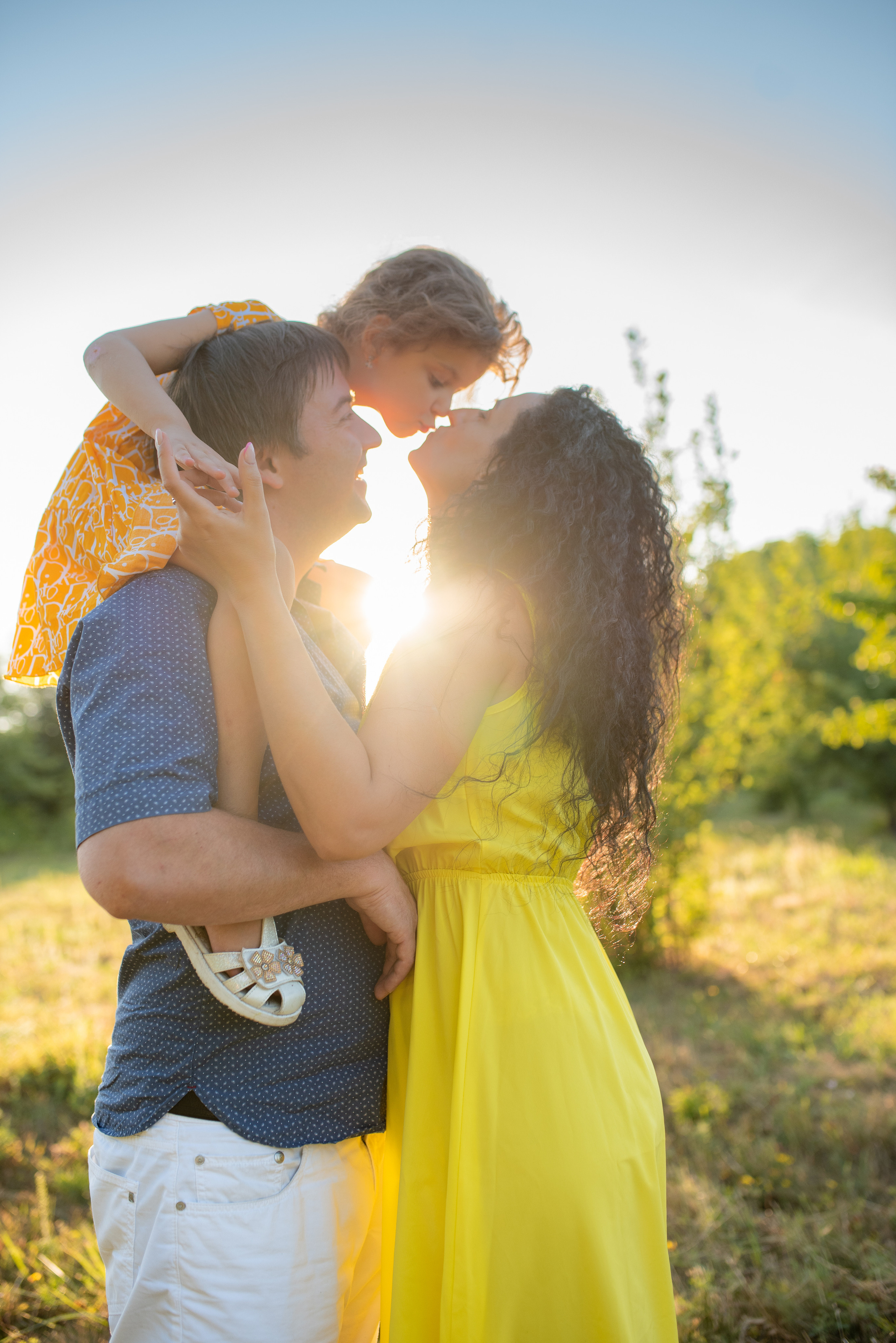 Счастливые🧡 Катюша, Настюша и Дима. Семейный фотограф в Ростове-на-Дону Мария Панарина