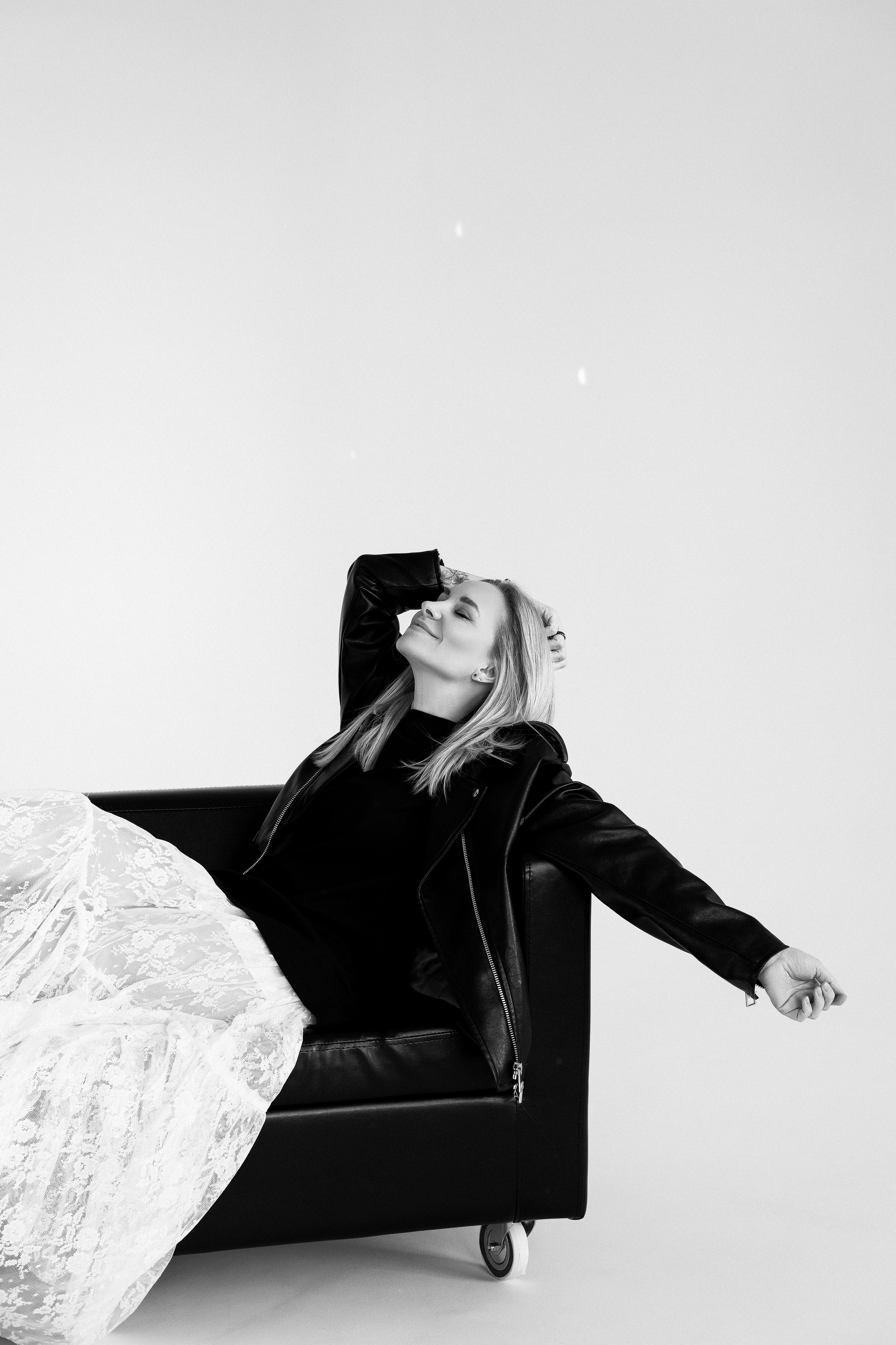 Женский портрет в студии. Фотограф Минск