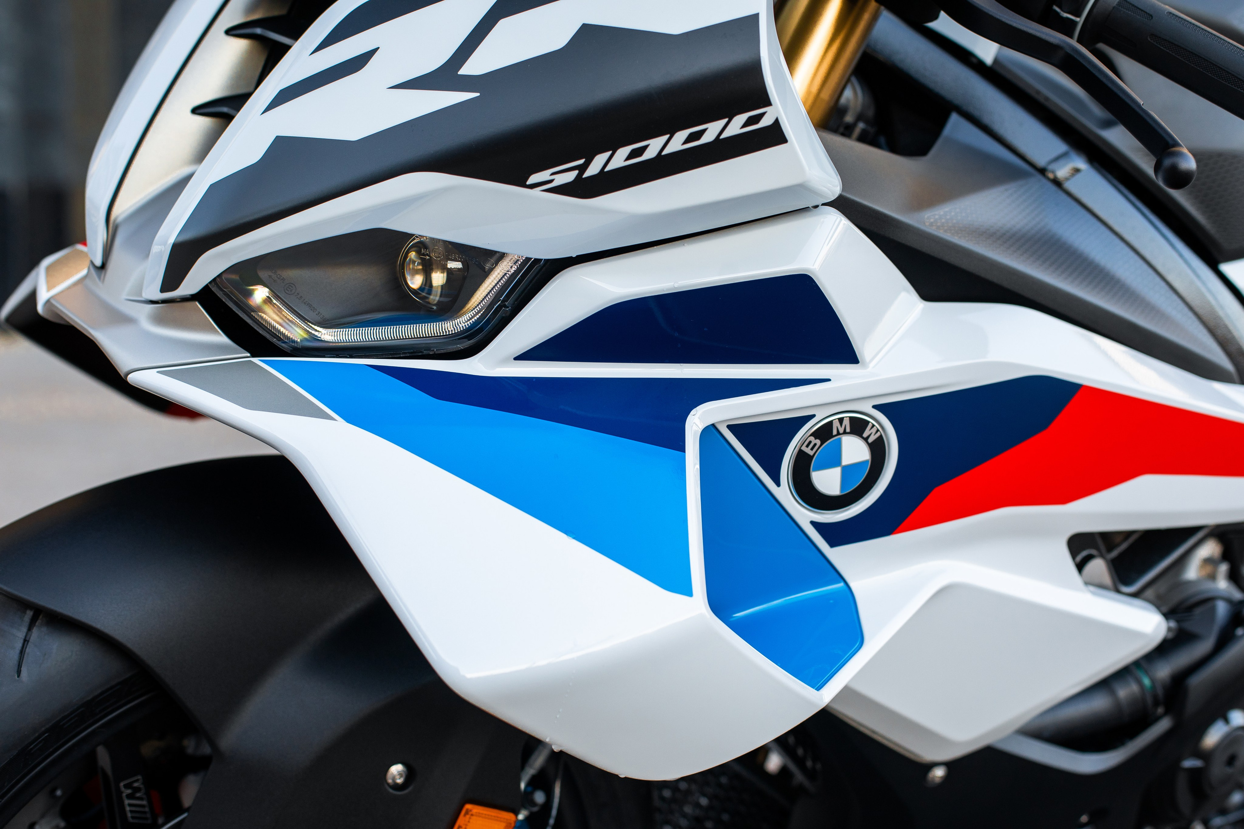 BMW. Автомобильный фотограф в Москве Андрей Емельянов