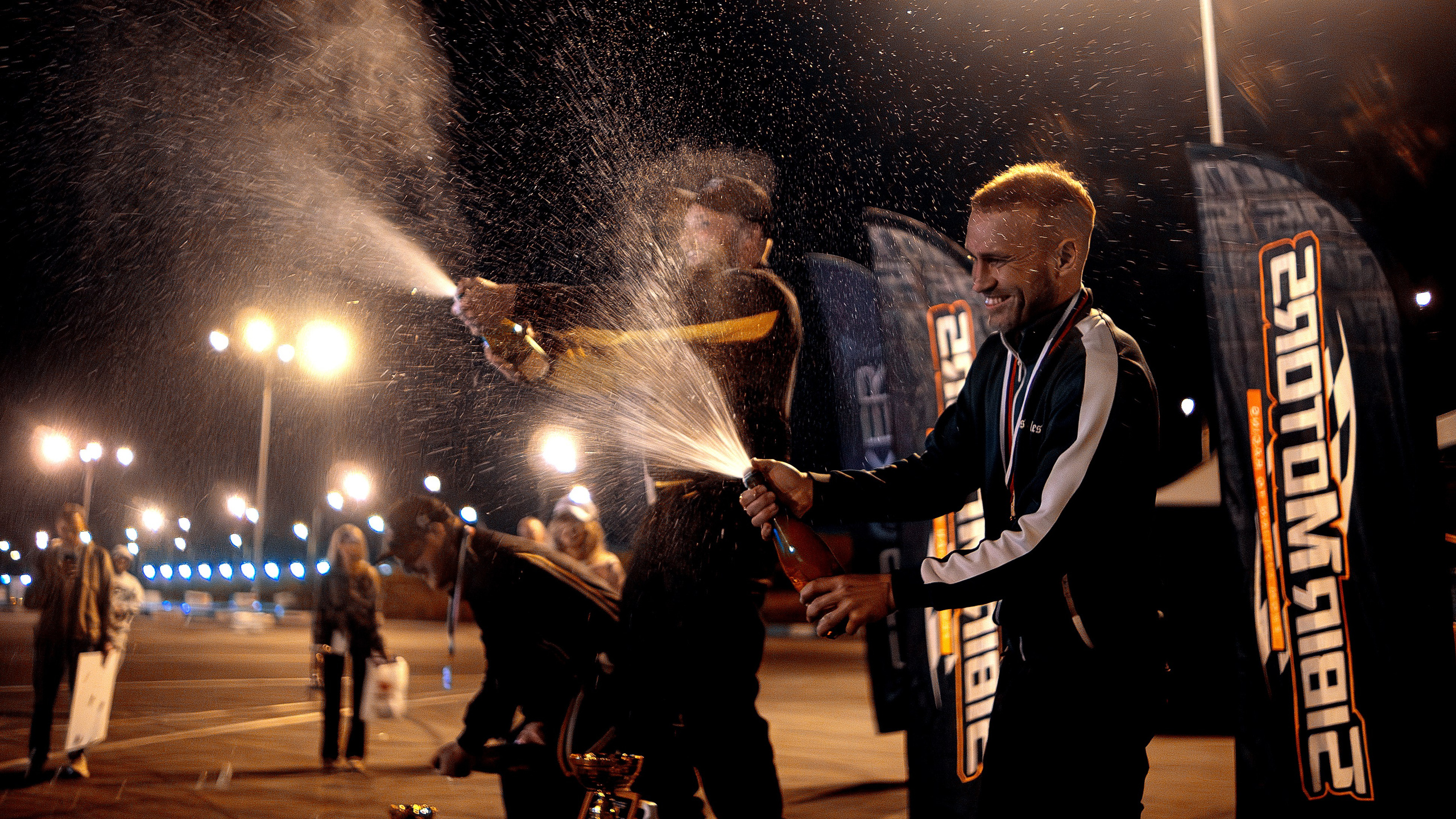 Репортажная фотосессия DRIFT LETO финал 2025. Фотограф в Новосибирске Владислав Унтерберг