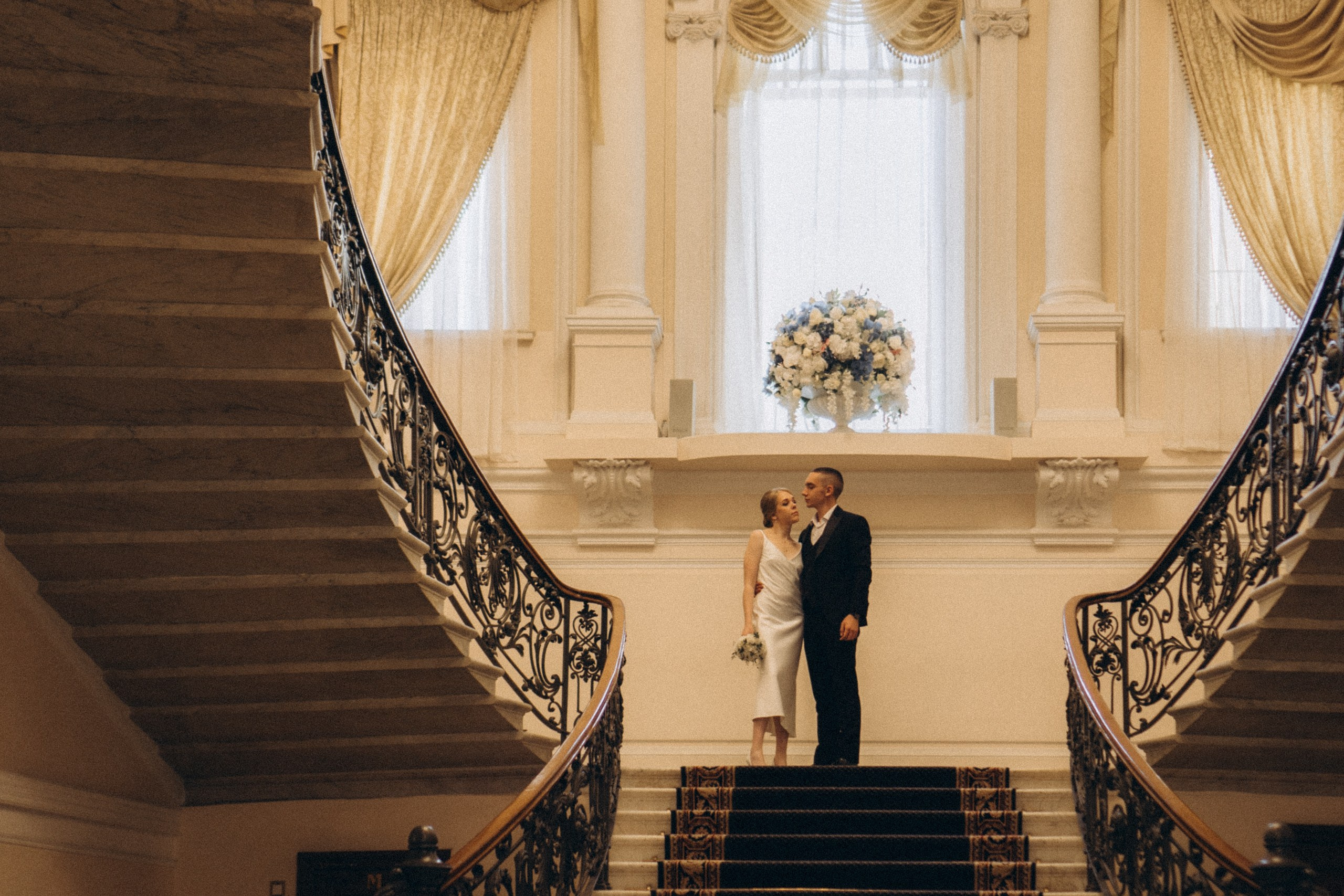 СВАДЕБНАЯ СЬЕМКА ВО ВТОРОМ ДВОРЦЕ БРАКОСОЧЕТАНИЯ. Профессиональный фотограф, Санкт-Петербург — Виктория Богомолова