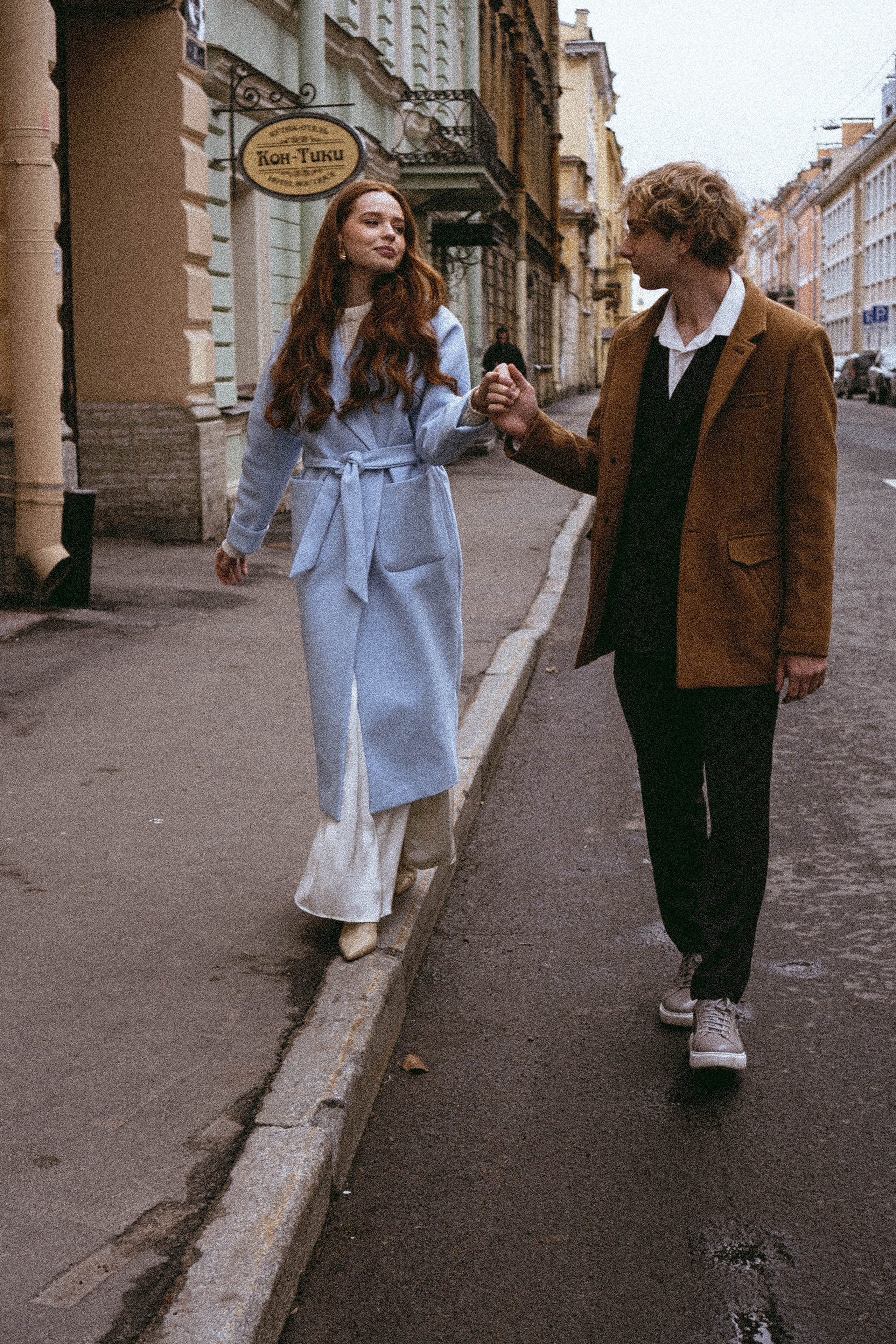 СВАДЕБНАЯ ПРОГУЛКА ПО ПЕТРОГРАДКЕ ВЕСНОЙ (ФОТОСЕССИИЯ ПАРЫ СВАДЕБНАЯ). Профессиональный фотограф, Санкт-Петербург — Виктория Богомолова