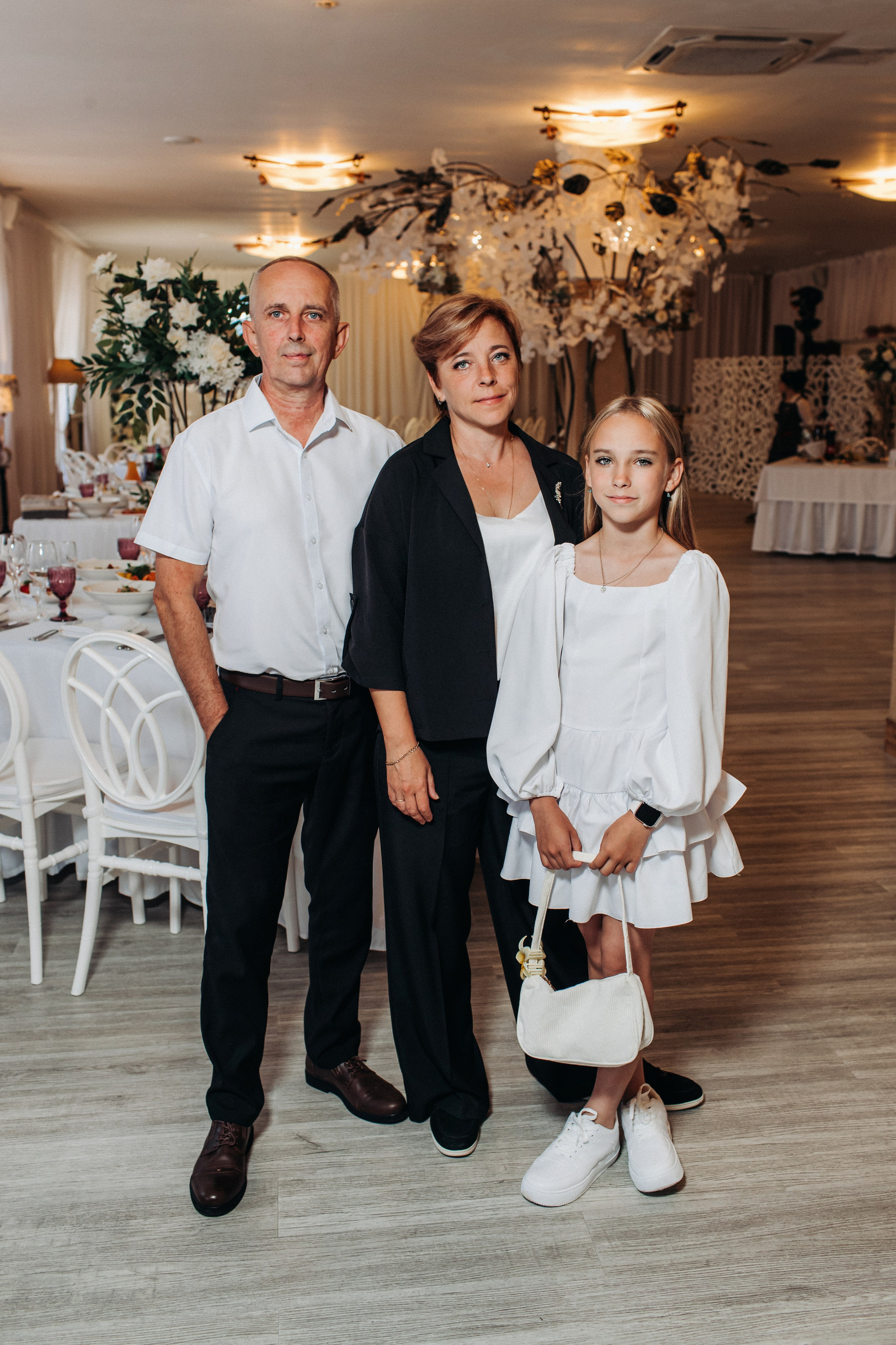 Vlad & Nadya (Saint-Petersburg, Russia). Destination wedding photographer Peter Letu