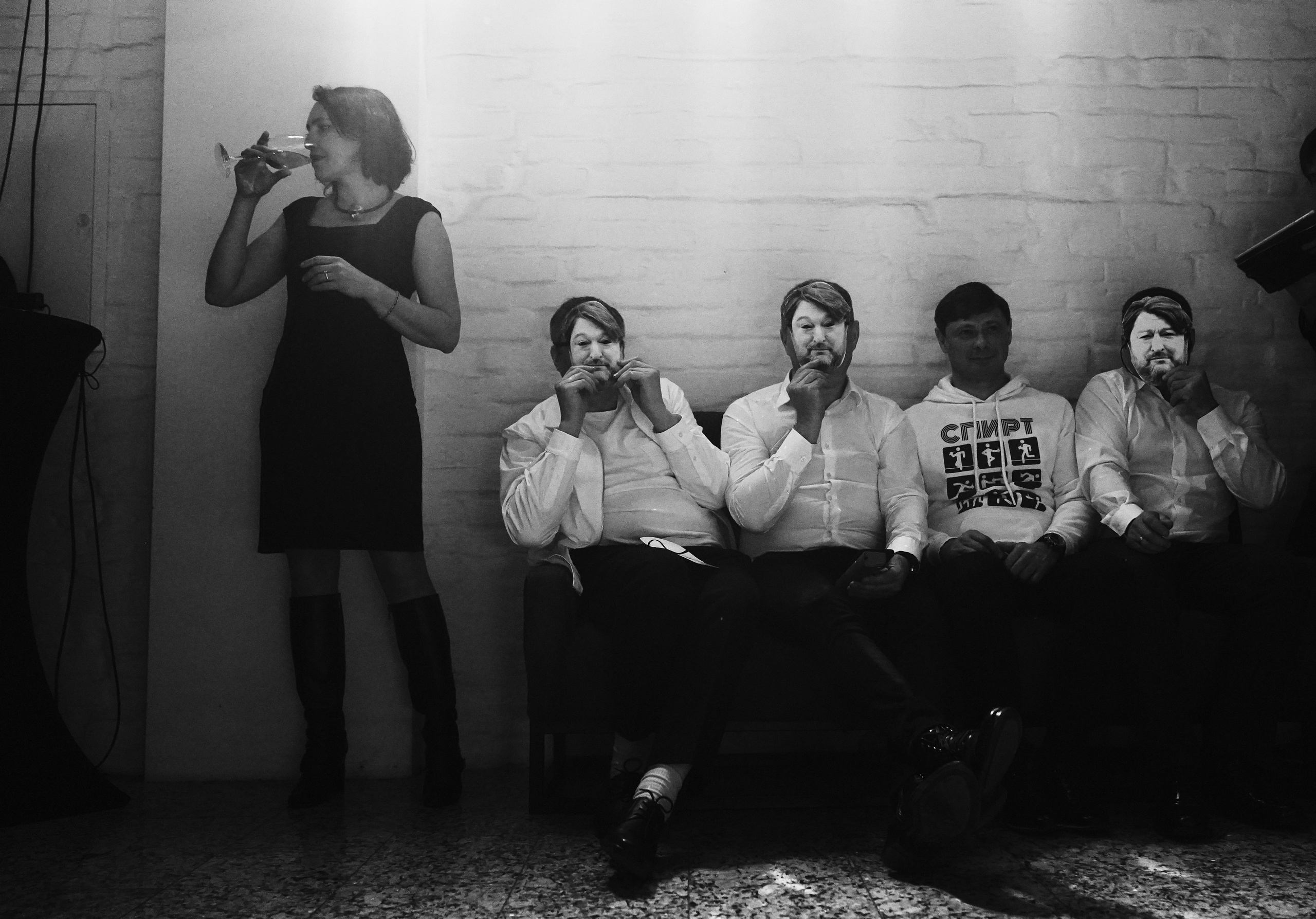 • чёрно-белый репортаж. Фотограф, индивидуальные женские, мужские фотосессии в Ростове-на-Дону