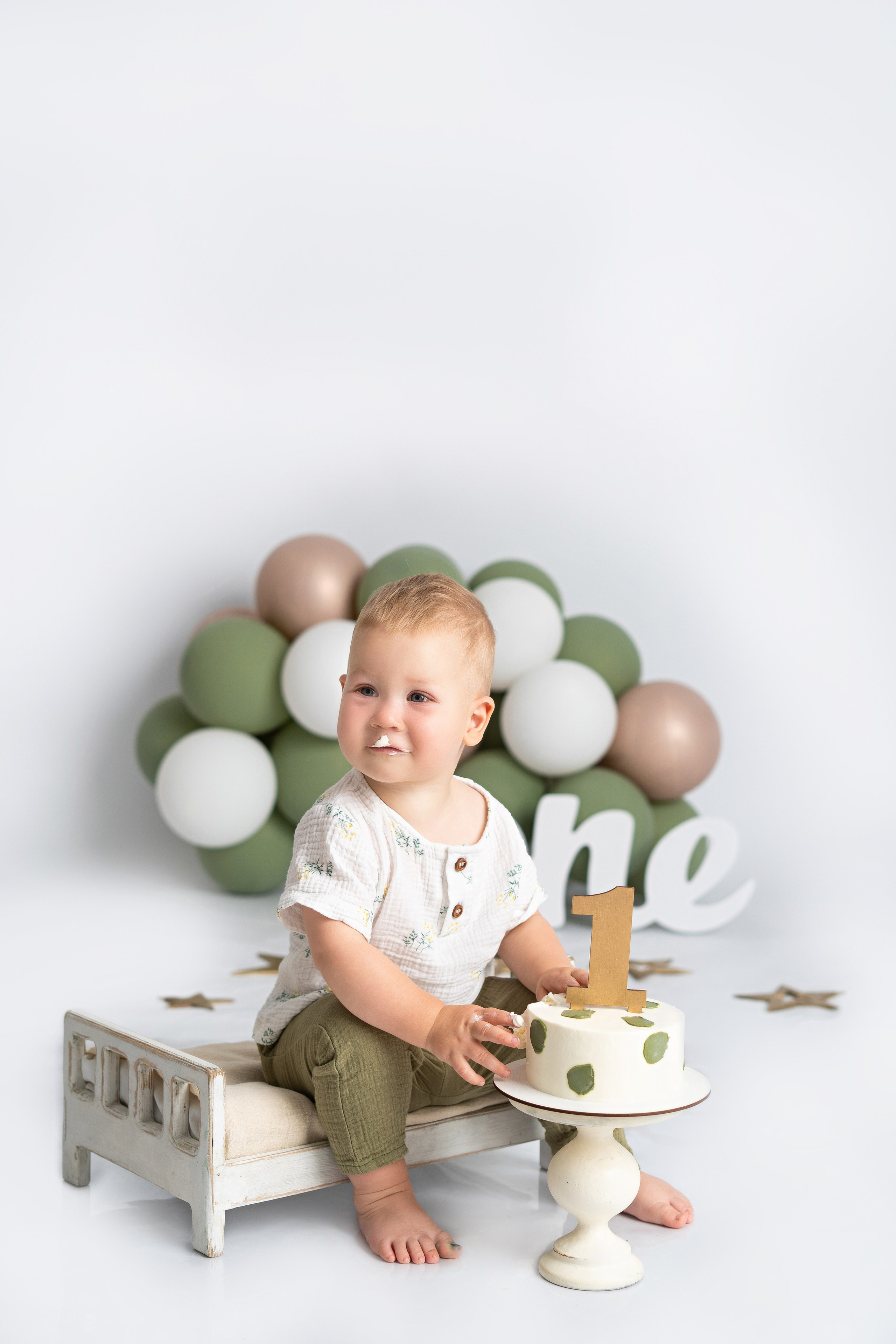 Марк. Фотограф новорождённых в Минске. Годик под ключ