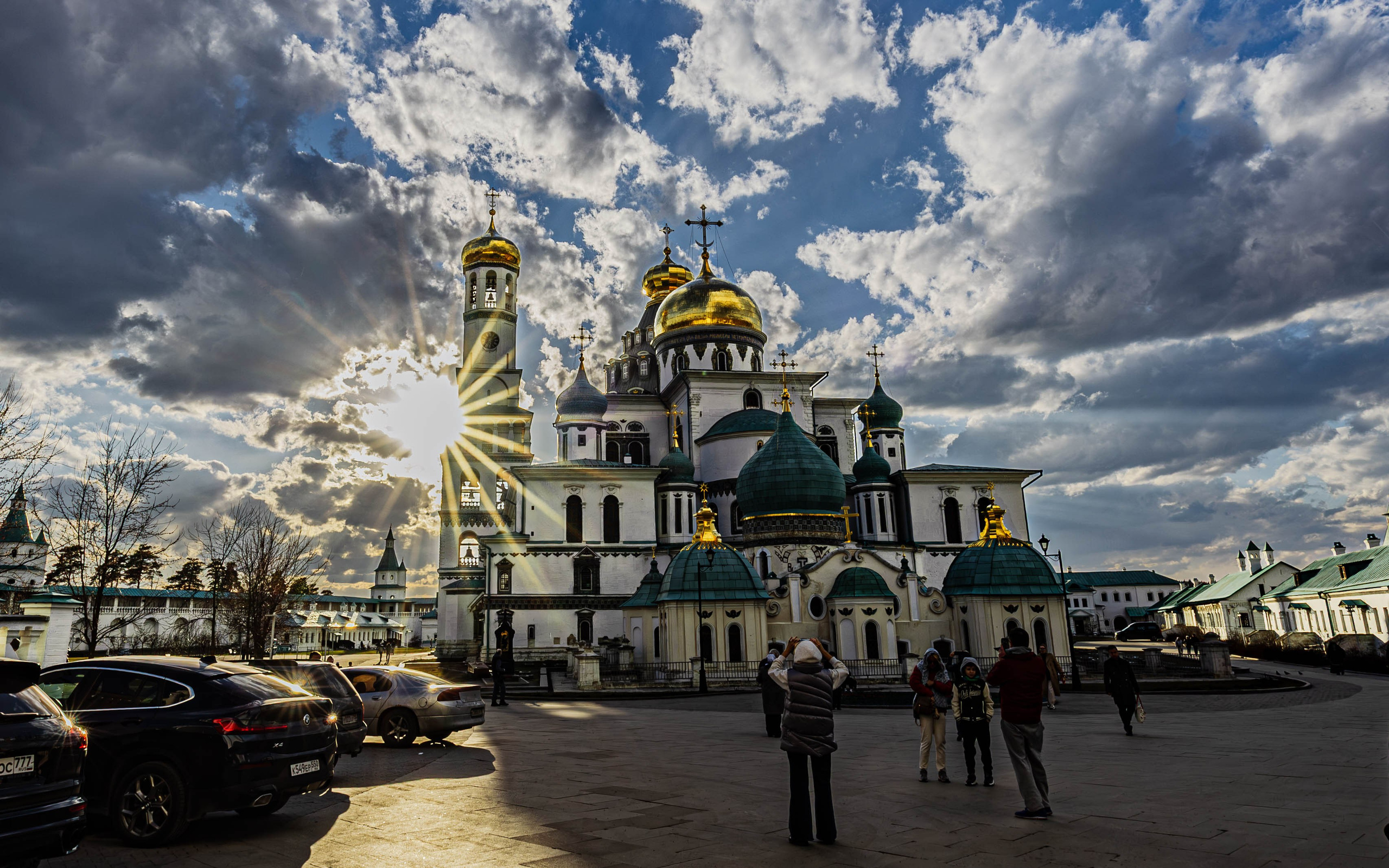 По Святым местам. АЛЕКСЕЙ КОЛМАКОВ. Фотограф. Москва и Московская область
