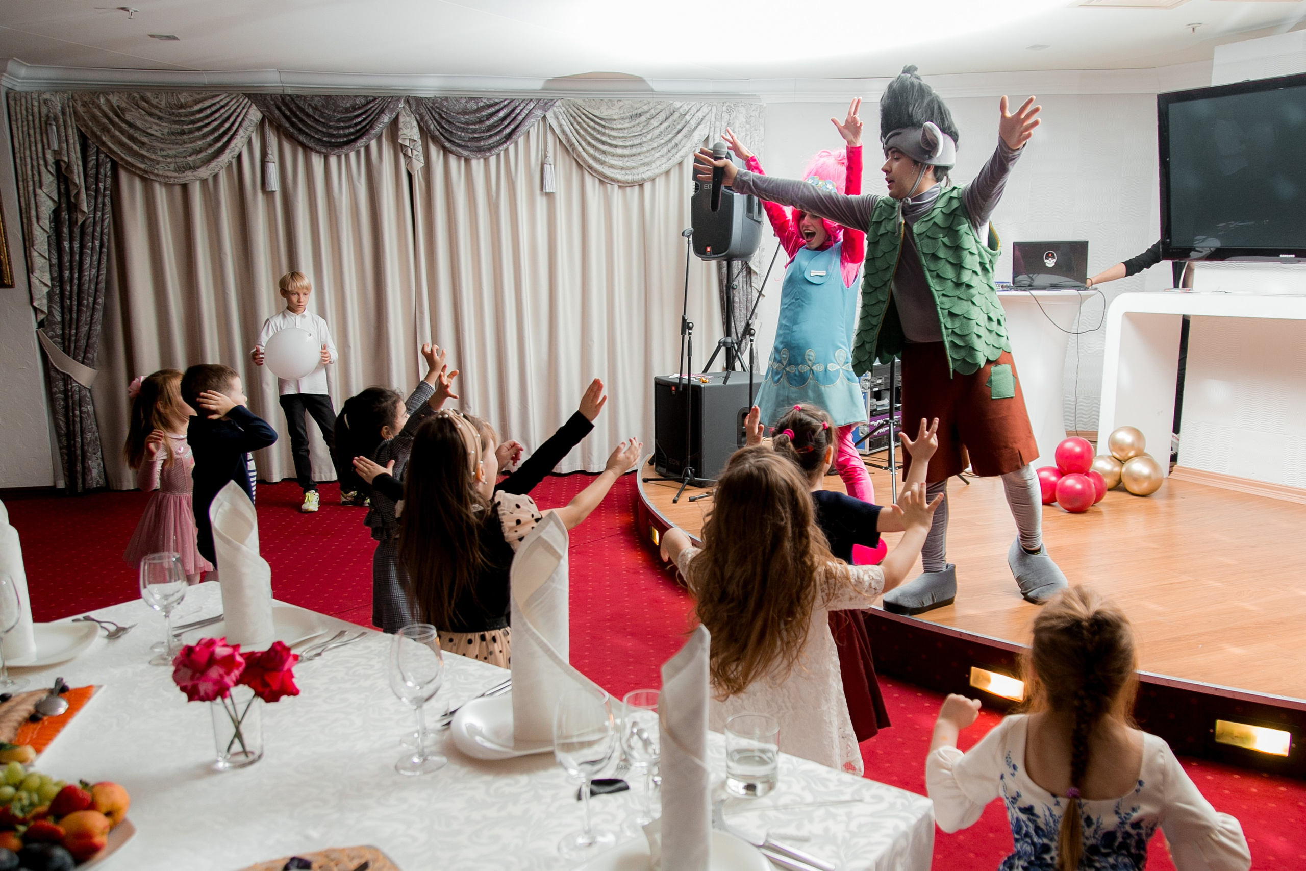 Фотосъемка детского Дня рождения Анечки. Репортажный фотограф Борис Геер