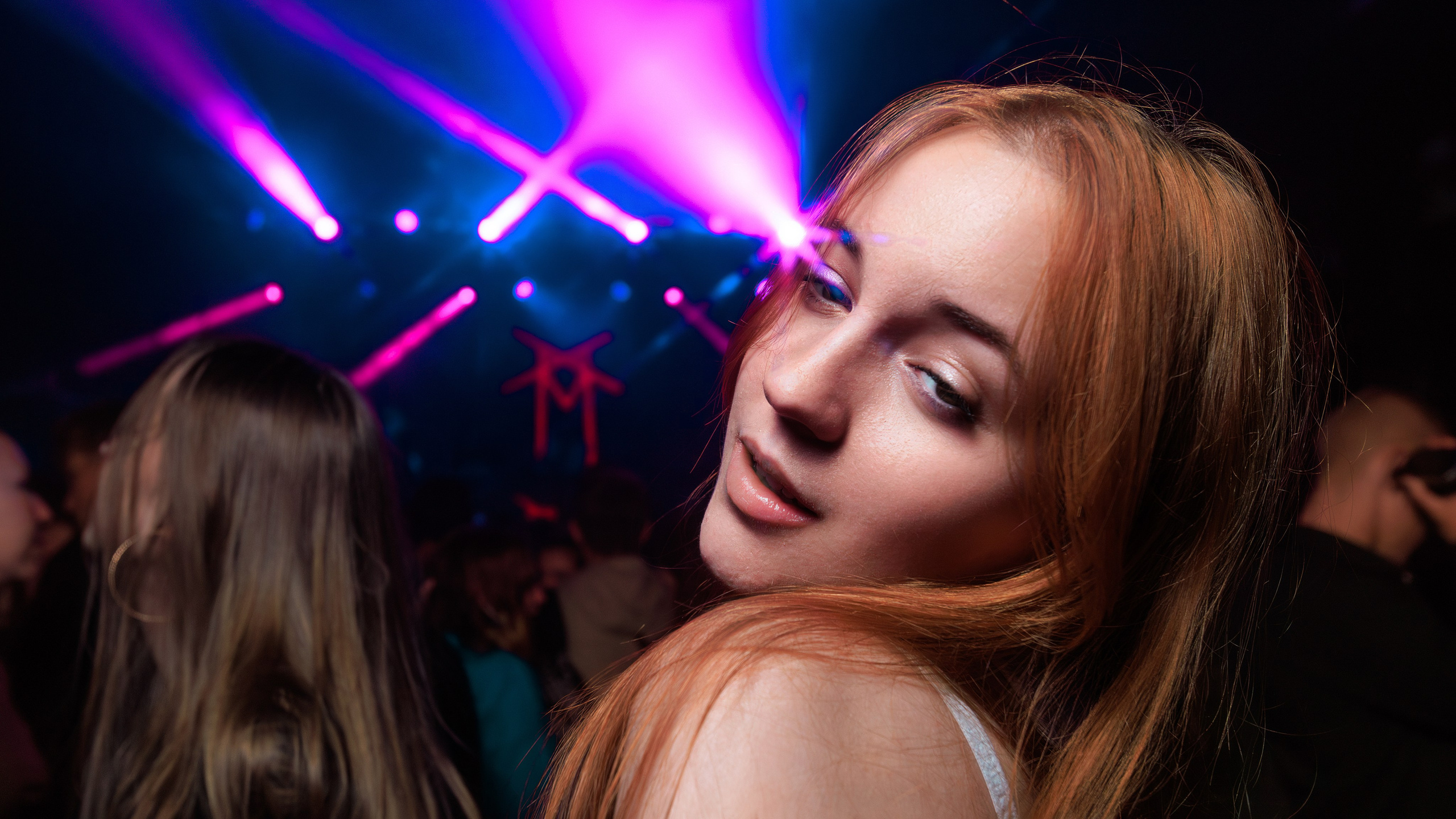 In da club | Клубная съёмка. Репортажный фотограф Екатеринбург | Яркий, качественный репортаж | Концерты, клубы, репортаж, праздники, корпоративы