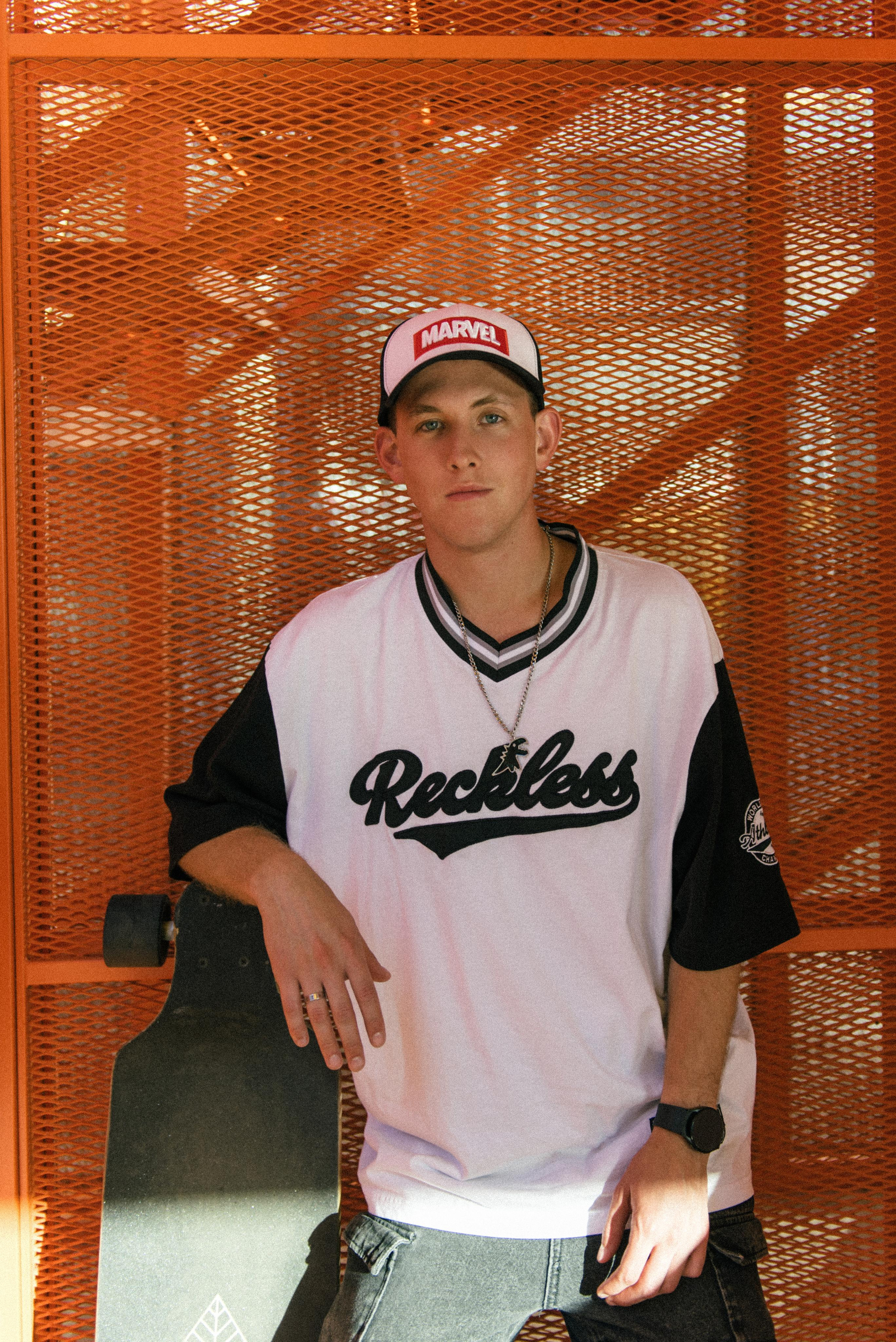 Парная фотосессия влюбленных в американском стиле в Севкабеле. Свадебный и семейный фотограф в Санкт-Петербурге Татьяна Пастухова