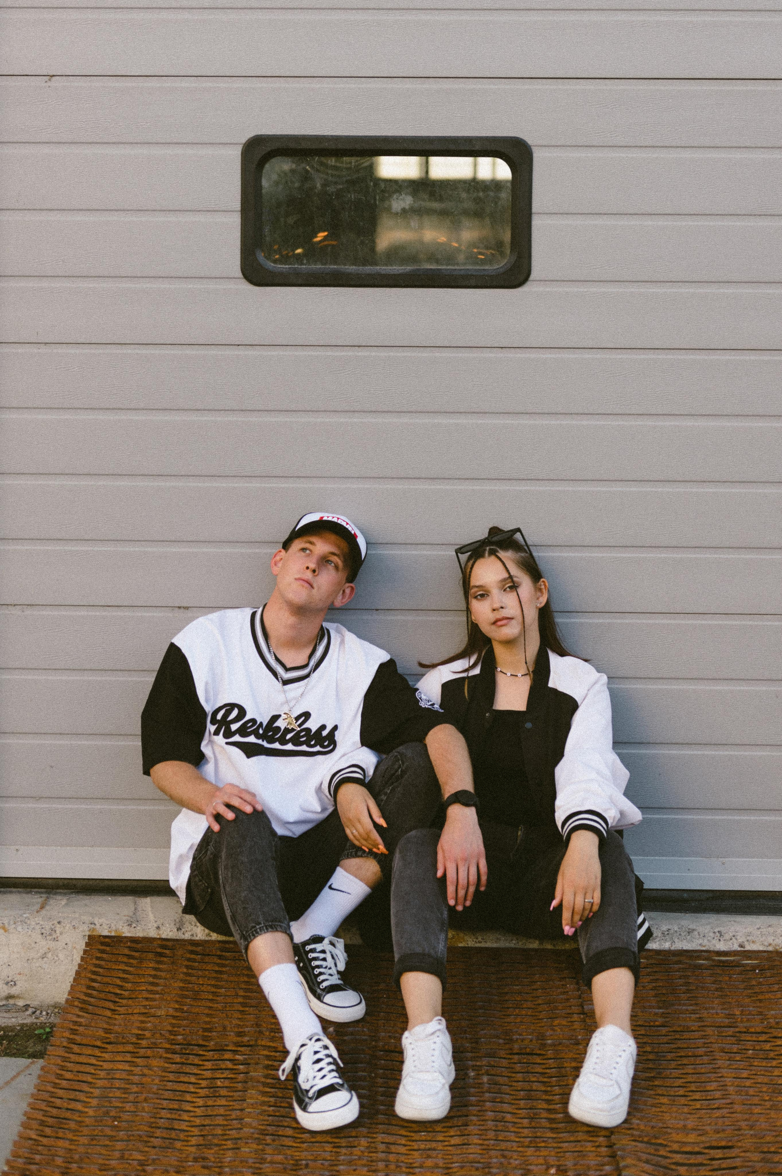 Парная фотосессия влюбленных в американском стиле в Севкабеле. Свадебный и семейный фотограф в Санкт-Петербурге Татьяна Пастухова