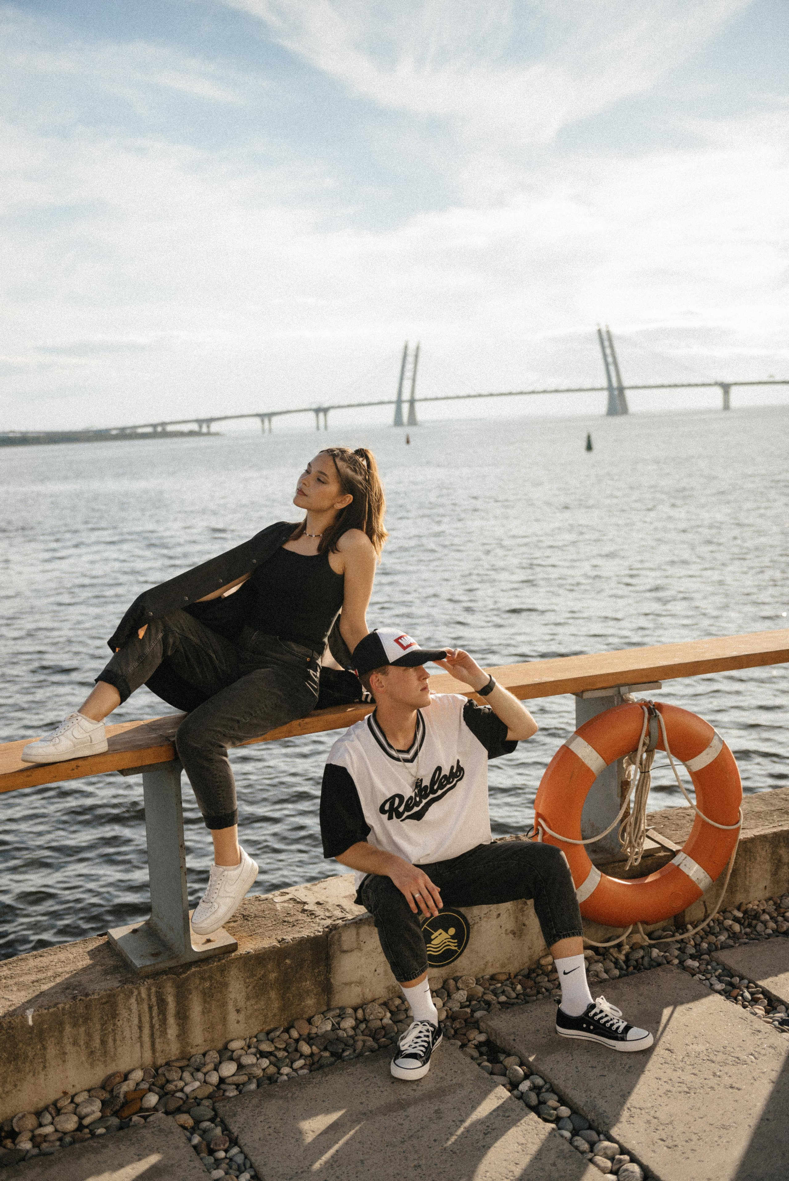 Парная фотосессия влюбленных в американском стиле в Севкабеле. Свадебный и семейный фотограф в Санкт-Петербурге Татьяна Пастухова