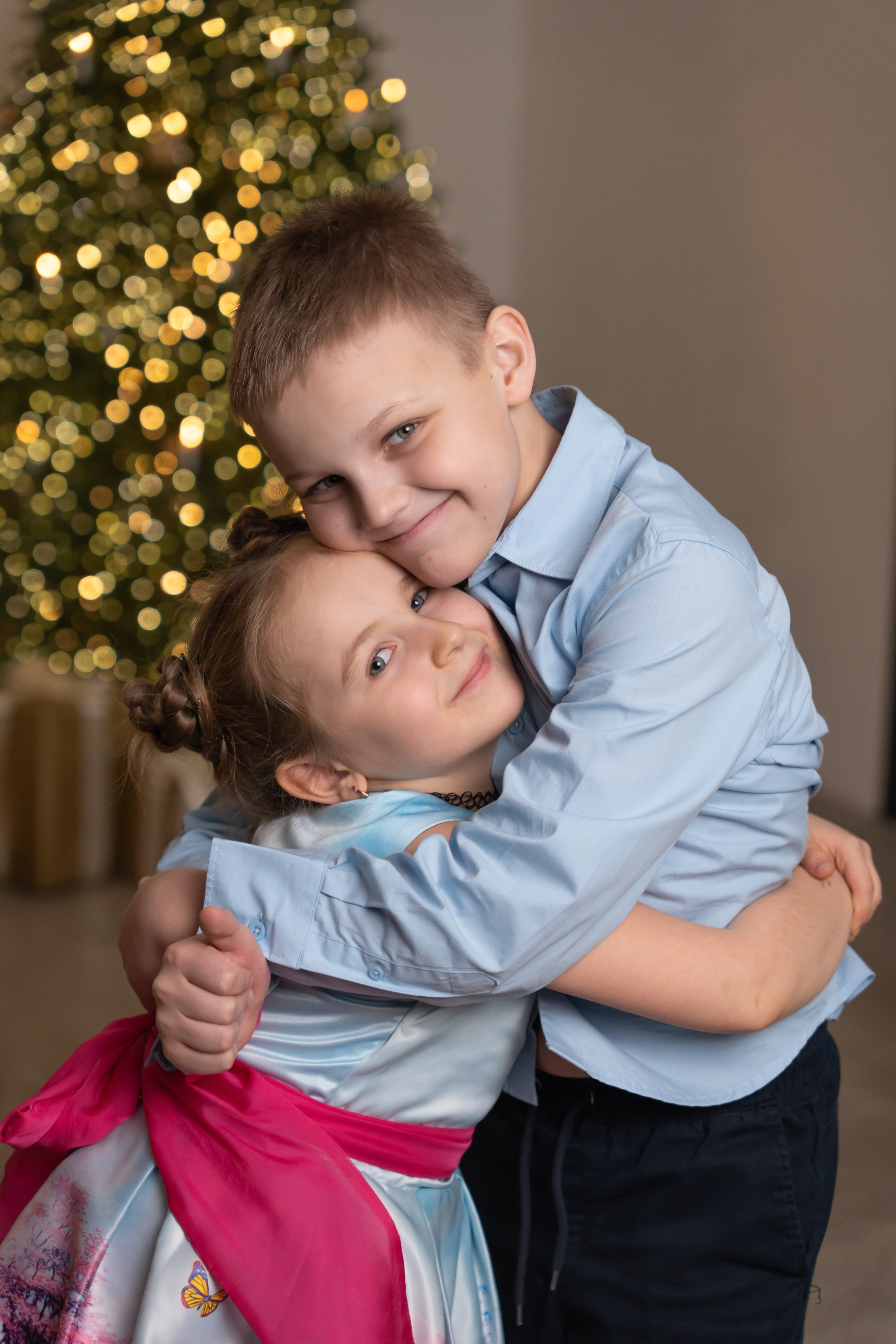 Новогодняя фотосессия для дружной семьи. Фотограф в Красноярске. Юлия Чаушанская