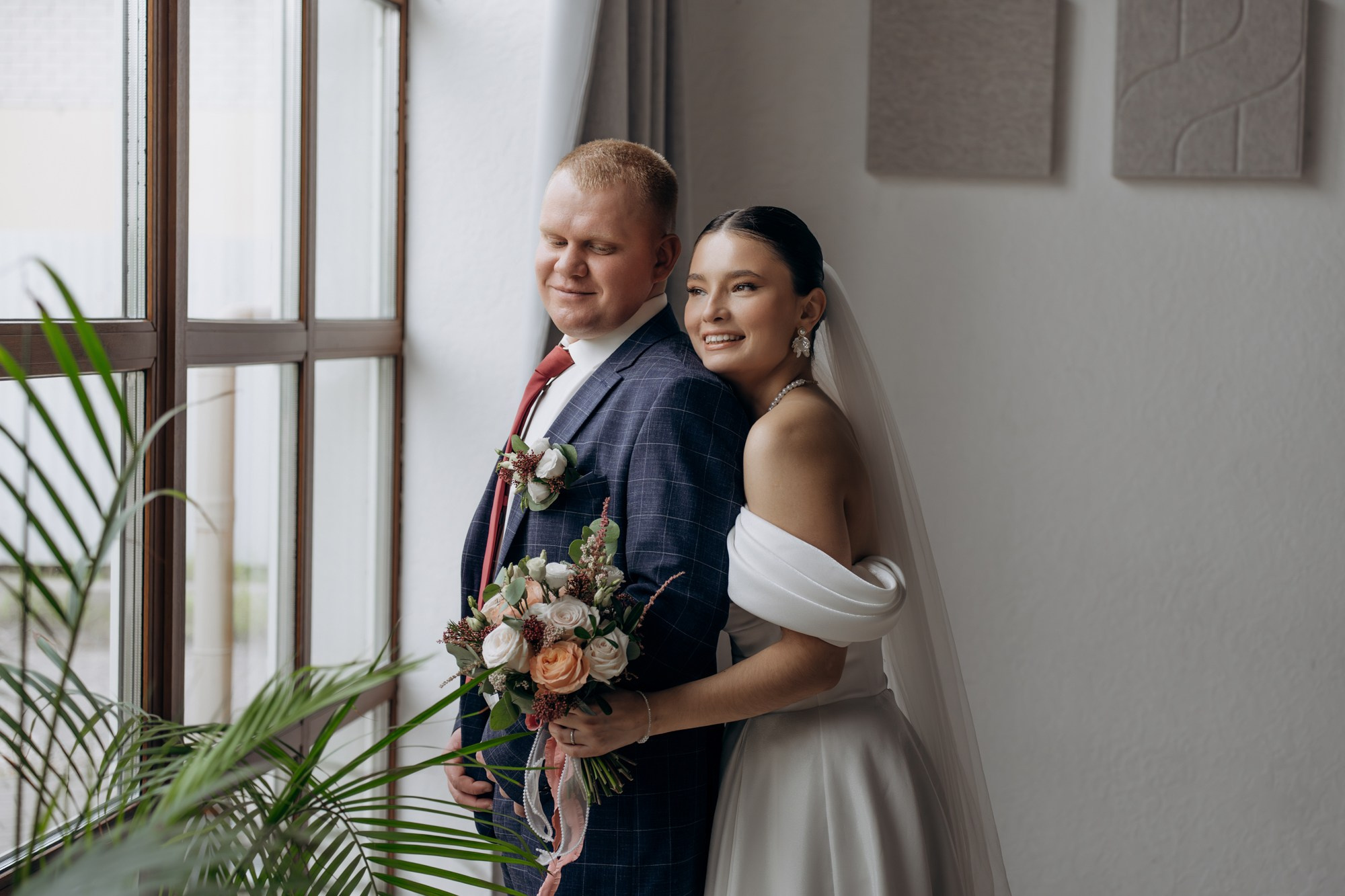 Свадебная фотосессия в студии. Свадебный и репортажный фотограф в Ярославле Евгений Сальников