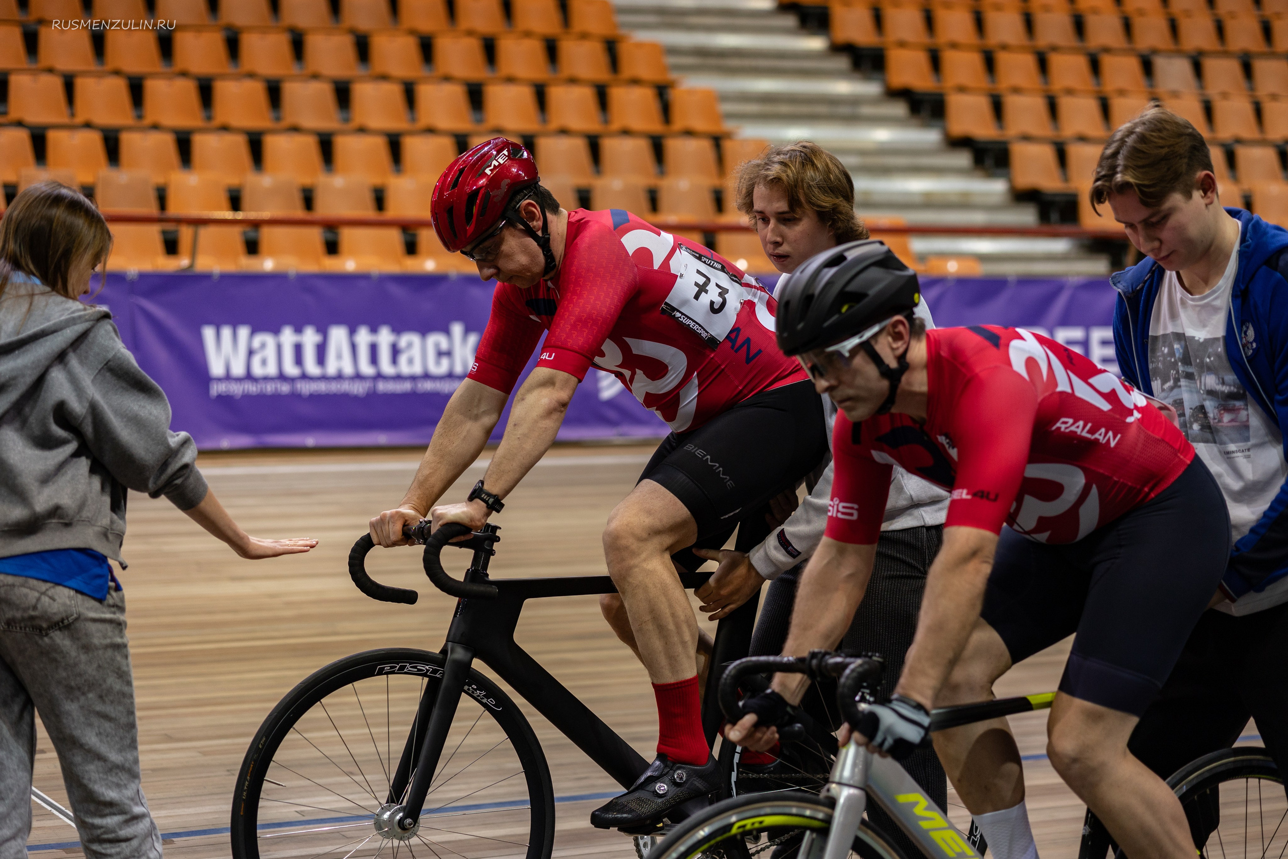 Cyclingrace крылатское декабрь 2025. Лучшие моменты и живые эмоции в моем объективе! Обращайтесь