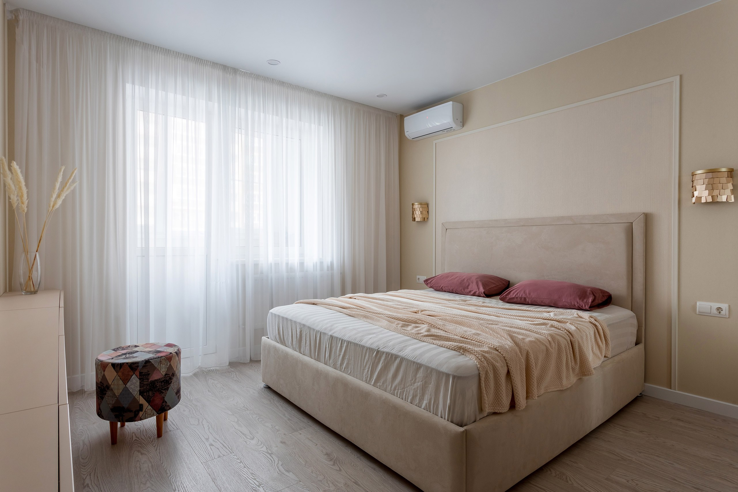 Interior photographer Vitalii in Portland and Vancouver