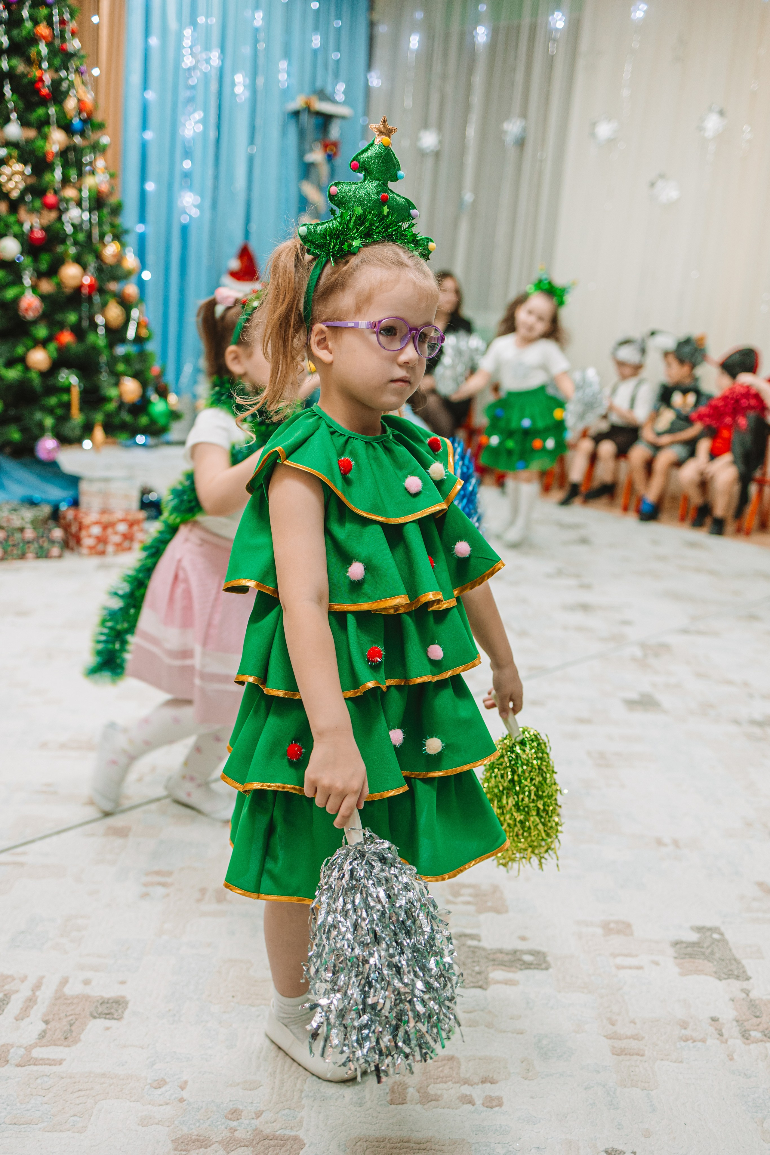 Утренник+портреты. Семейный фотограф Тюмень, фотограф на роды Салмина Мария