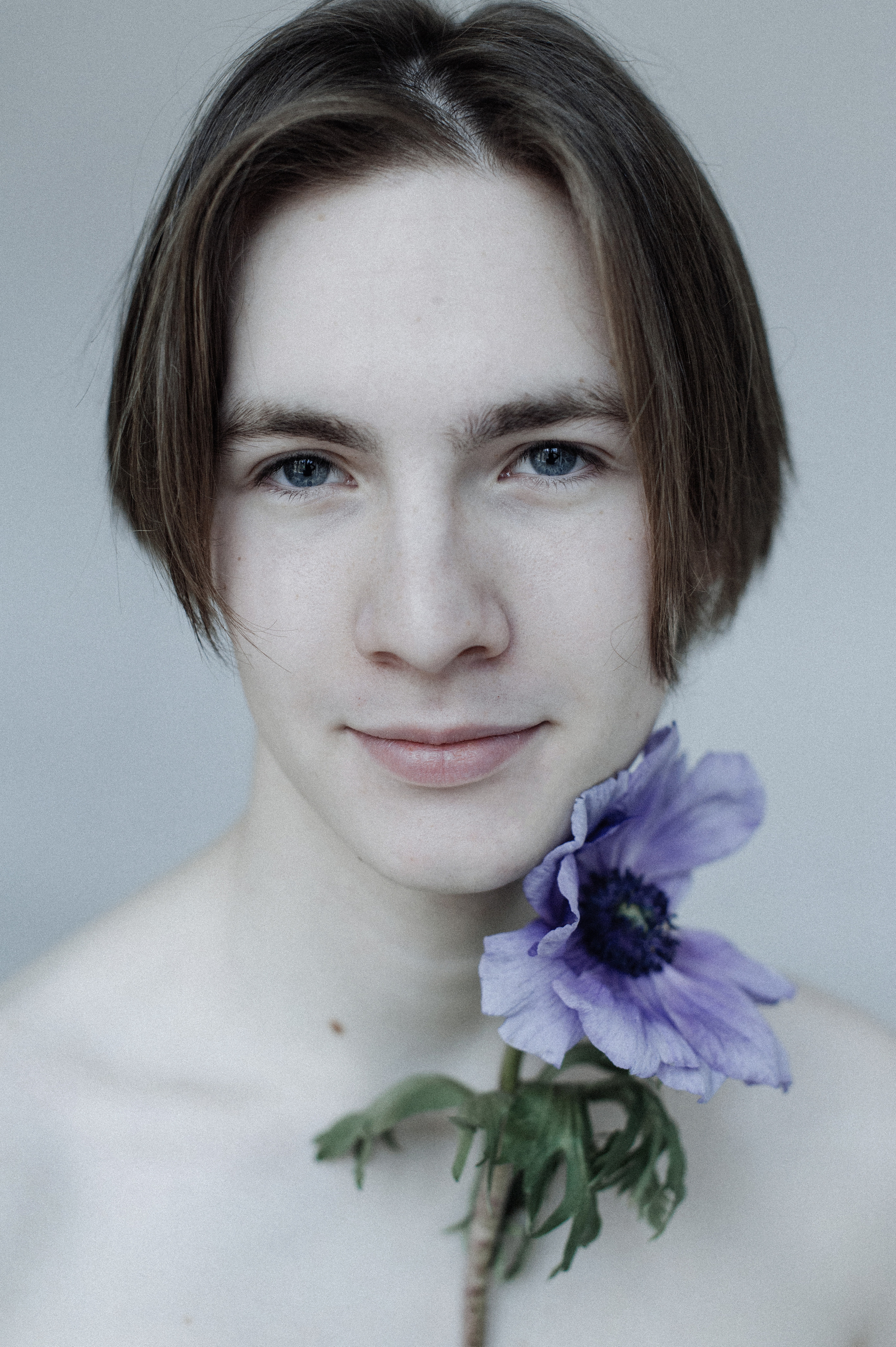 Farewell to arms. Sergey Vinogradov photographer Russia Saint Petersburg