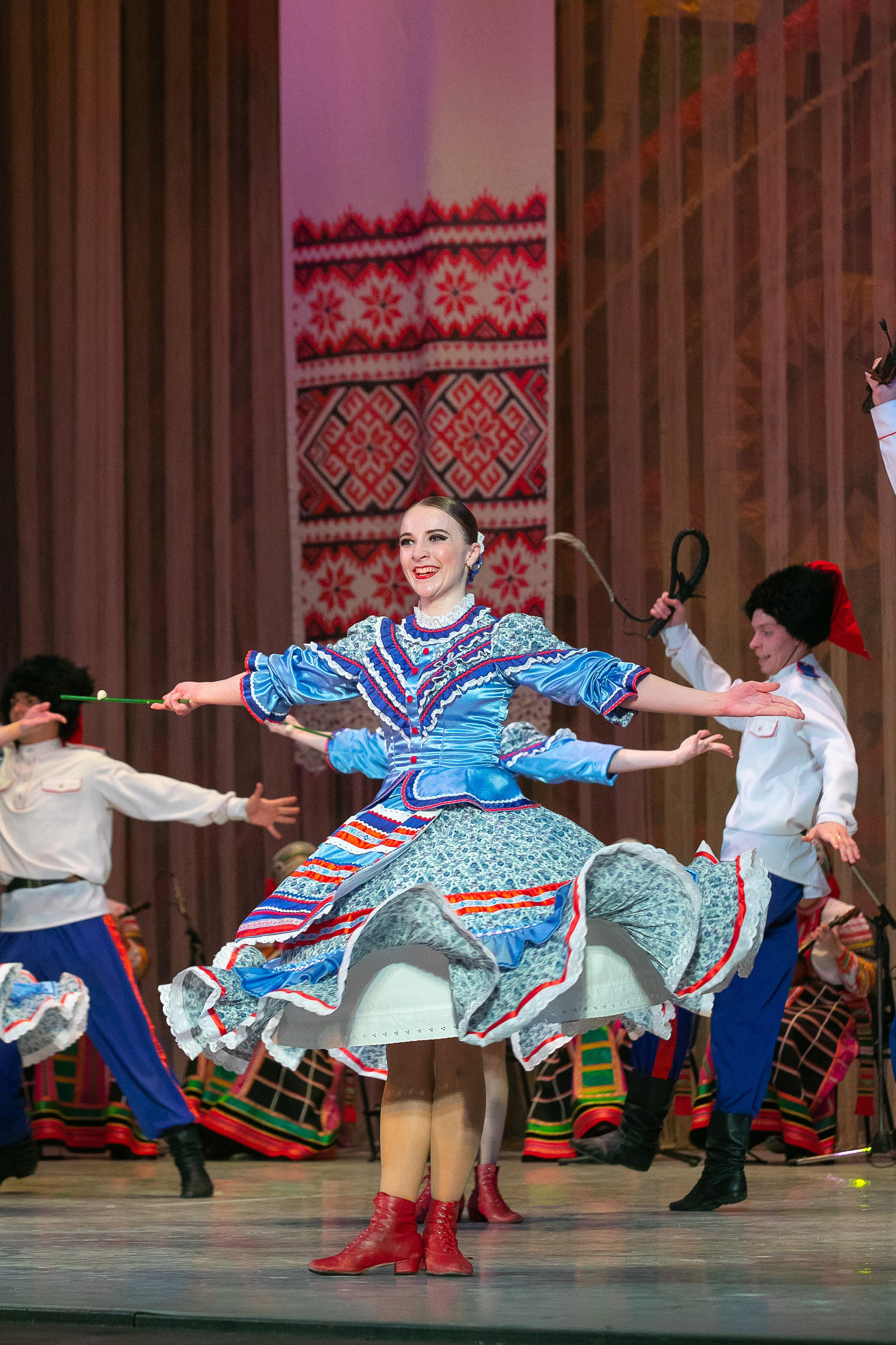 Государственный академический Воронежский русский народный хор имени К. И. Массалитинова