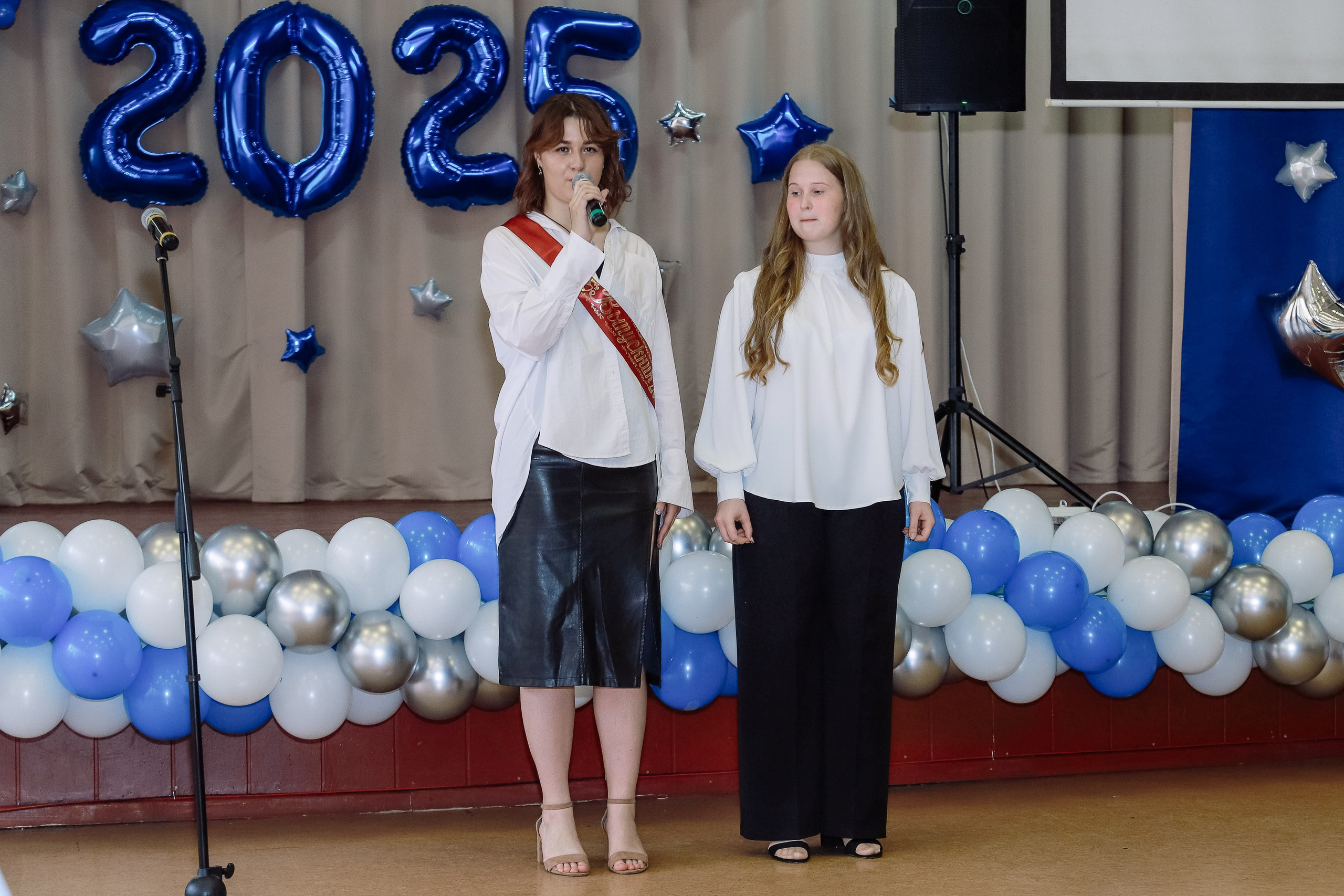 Последний звонок 9 кл № 26. Фотограф Юлия Мальцева