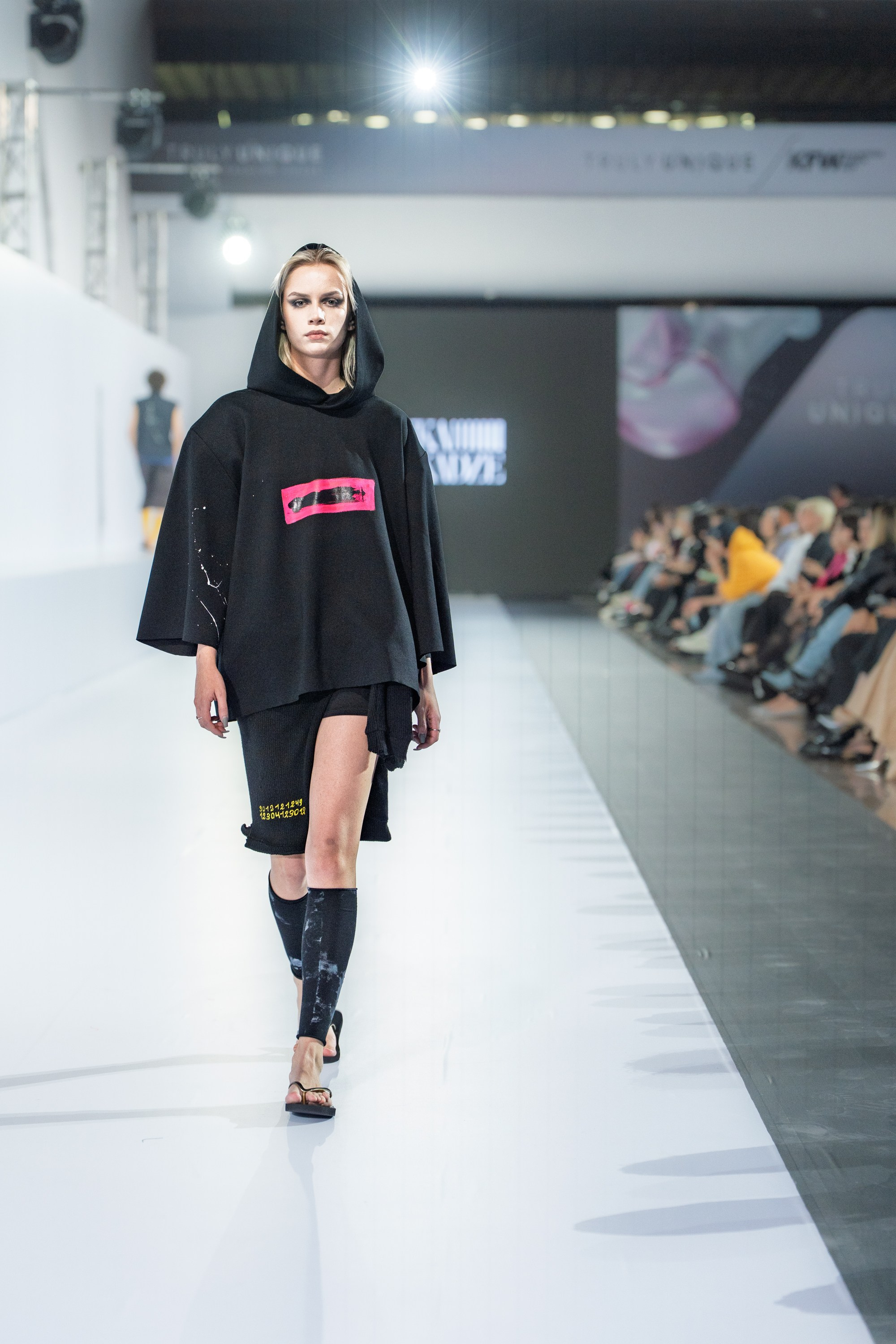 Luka Mikadze. Сайт Алматинского НЮ АРТ, будуар и фэшн фотографа Дениса Карпенко