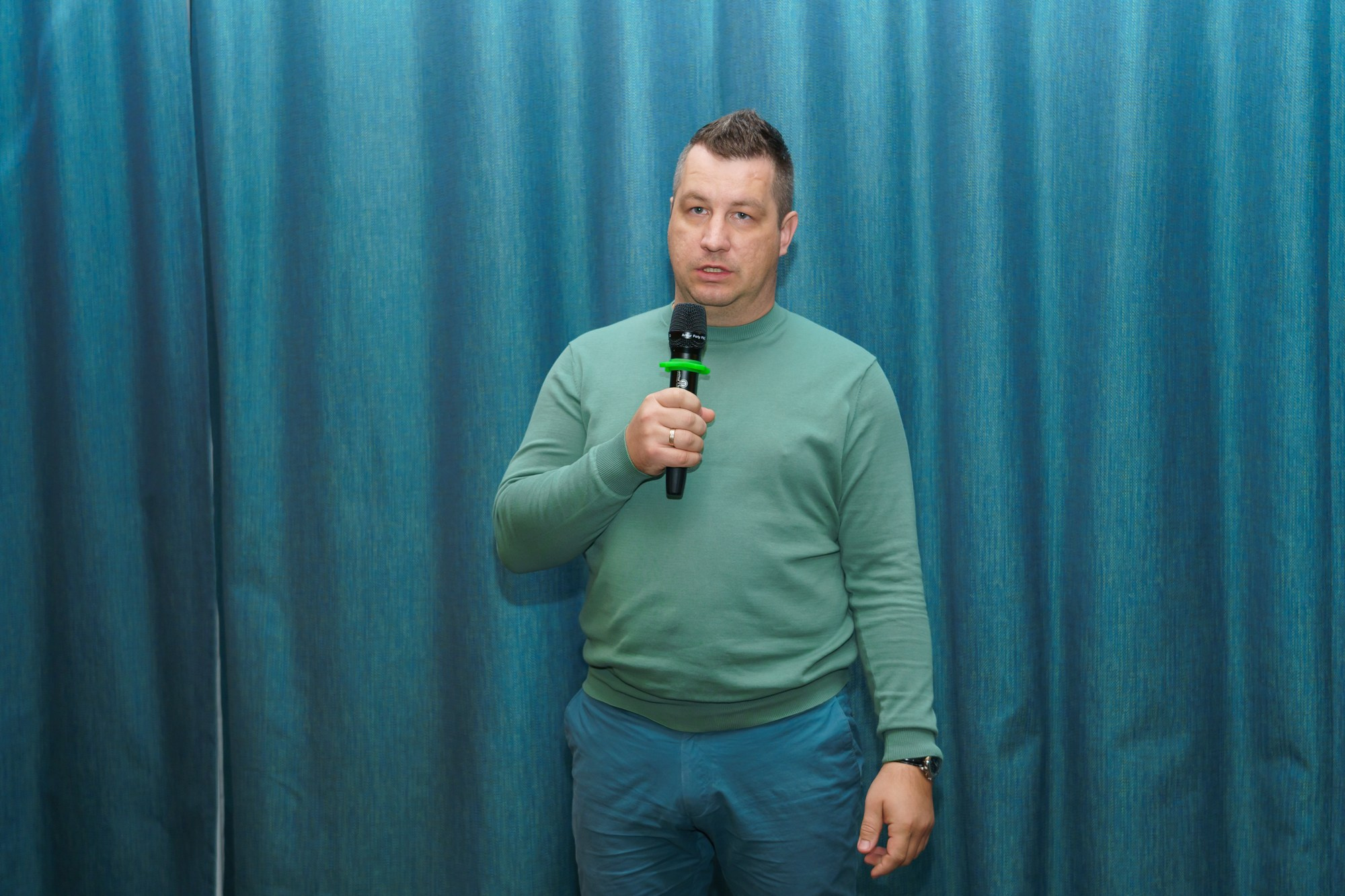 Выступление спикера. Photomantis