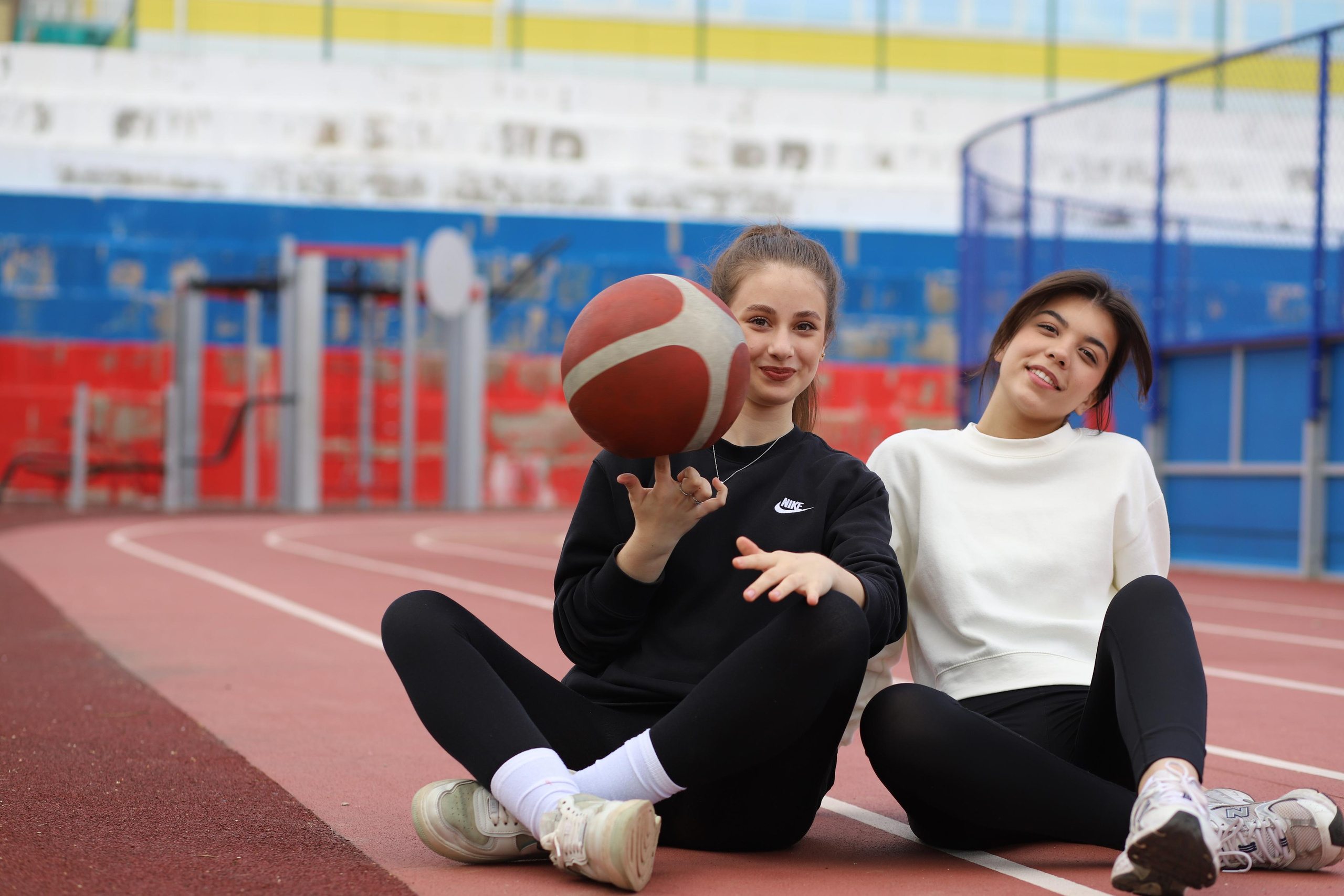 1. Выпускные альбомы, индивидуальные фотосессии в Костроме