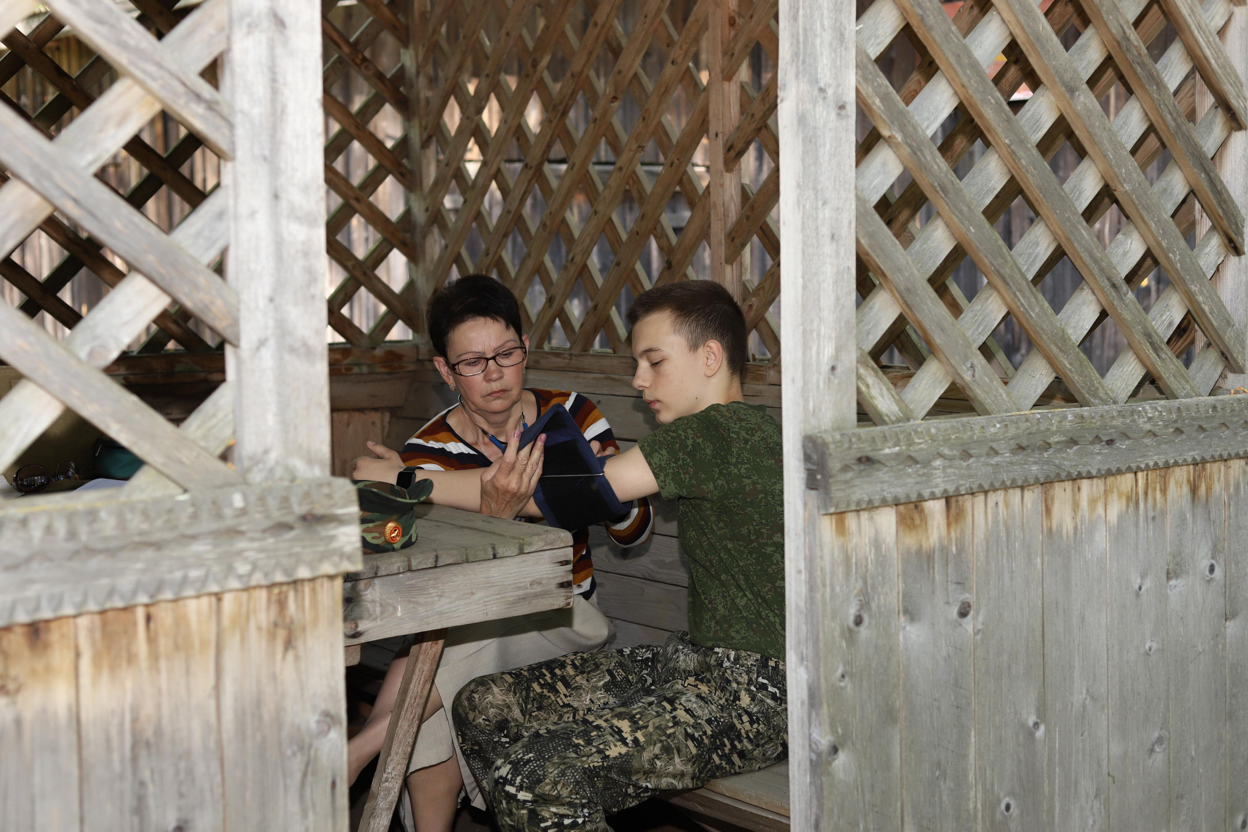 Парашютисты. Выпускные альбомы, индивидуальные фотосессии в Костроме