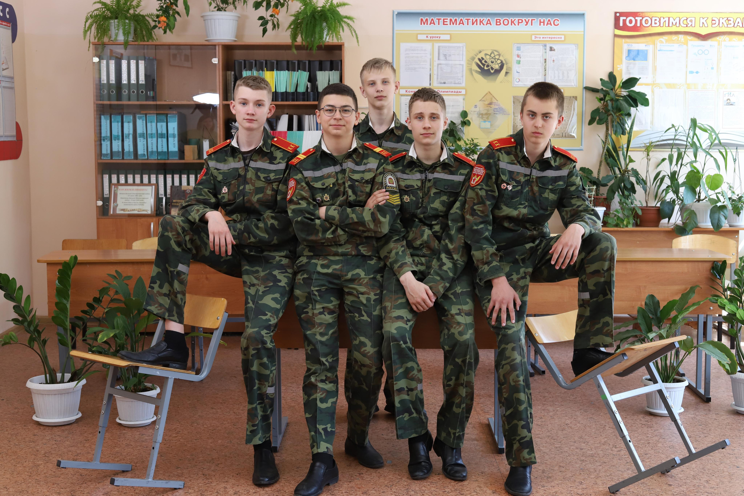 Кадеты. Выпускные альбомы, индивидуальные фотосессии в Костроме