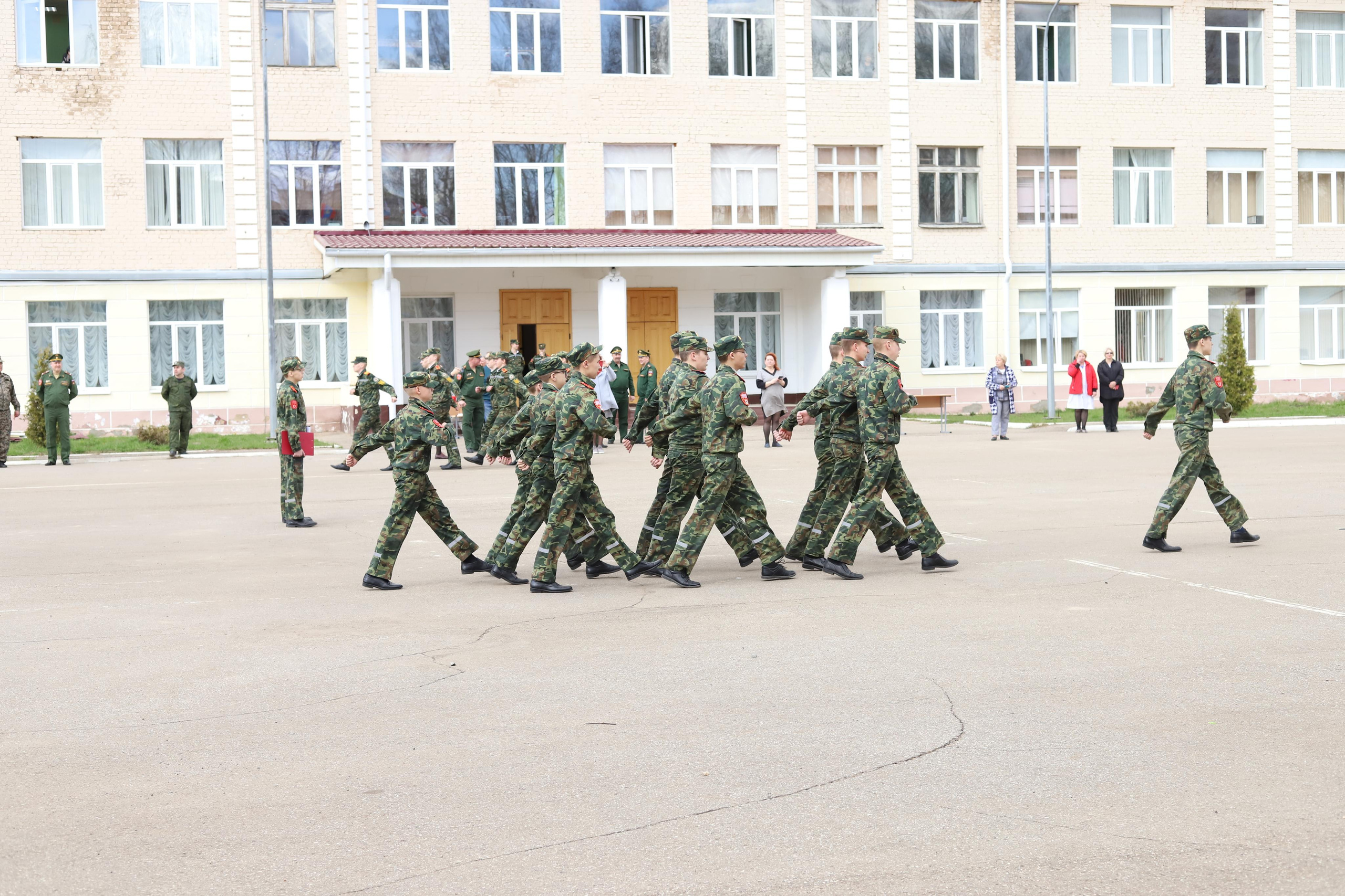 Кадеты. Выпускные альбомы, индивидуальные фотосессии в Костроме