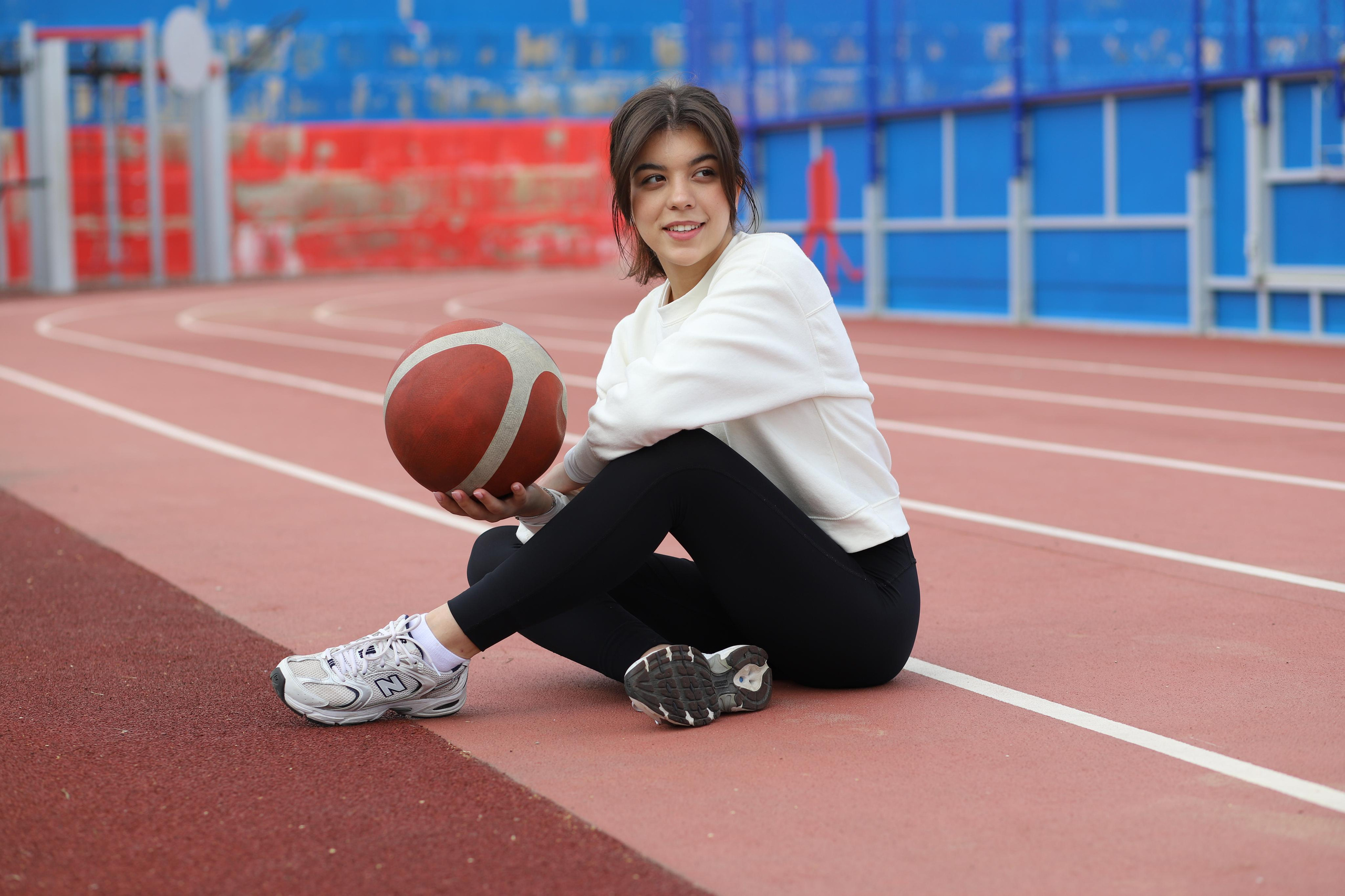 1. Выпускные альбомы, индивидуальные фотосессии в Костроме