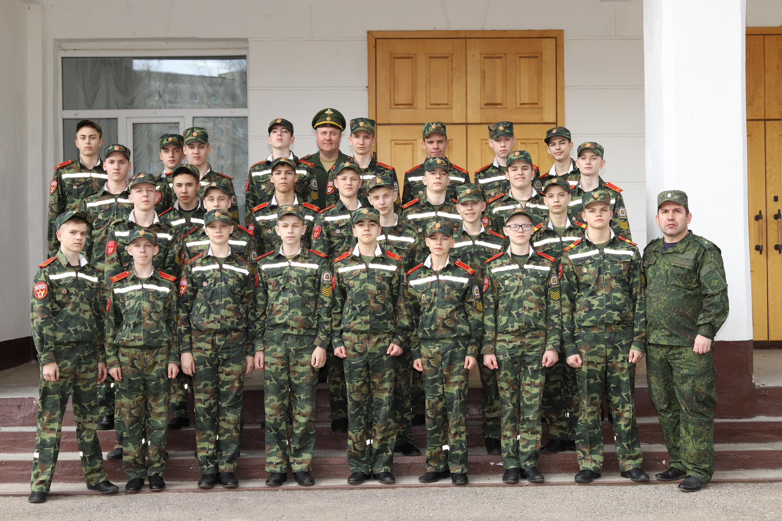 Кадеты. Выпускные альбомы, индивидуальные фотосессии в Костроме