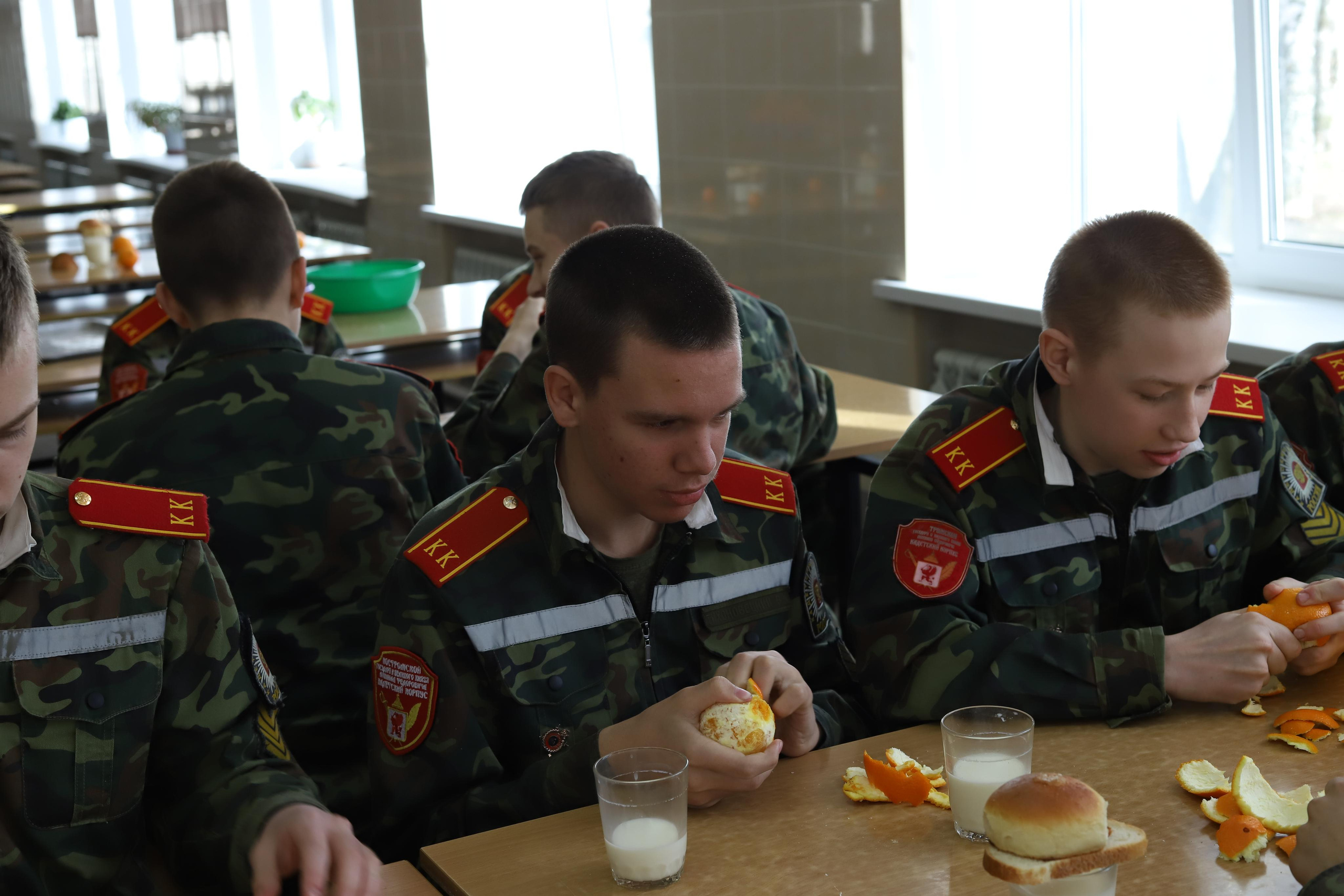 Кадеты. Выпускные альбомы, индивидуальные фотосессии в Костроме