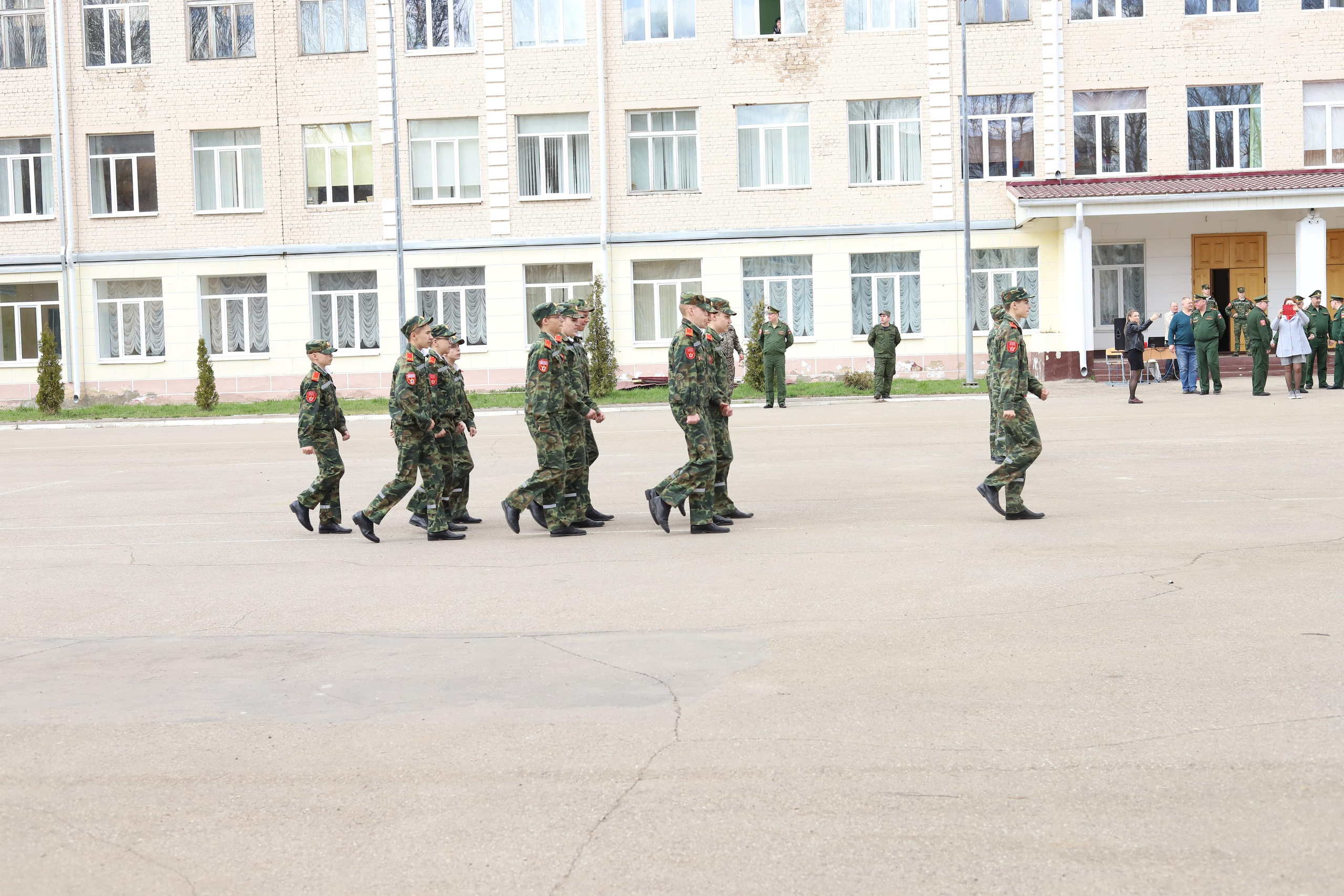 Кадеты. Выпускные альбомы, индивидуальные фотосессии в Костроме