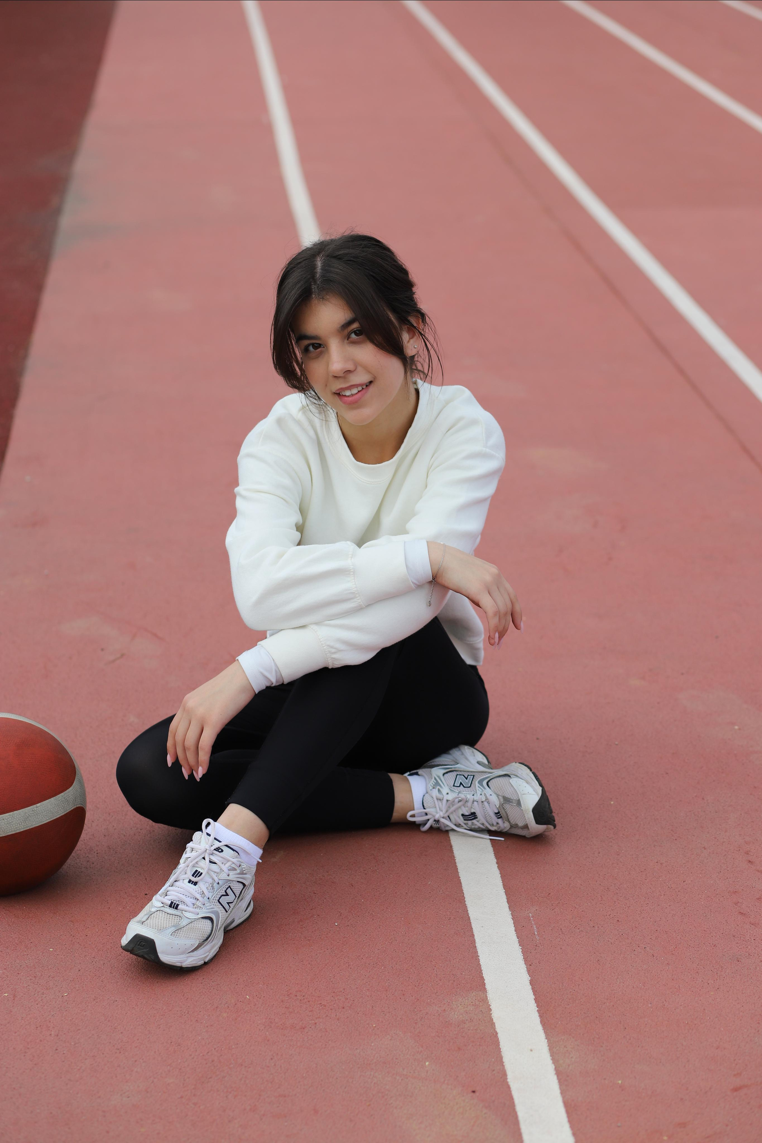 1. Выпускные альбомы, индивидуальные фотосессии в Костроме