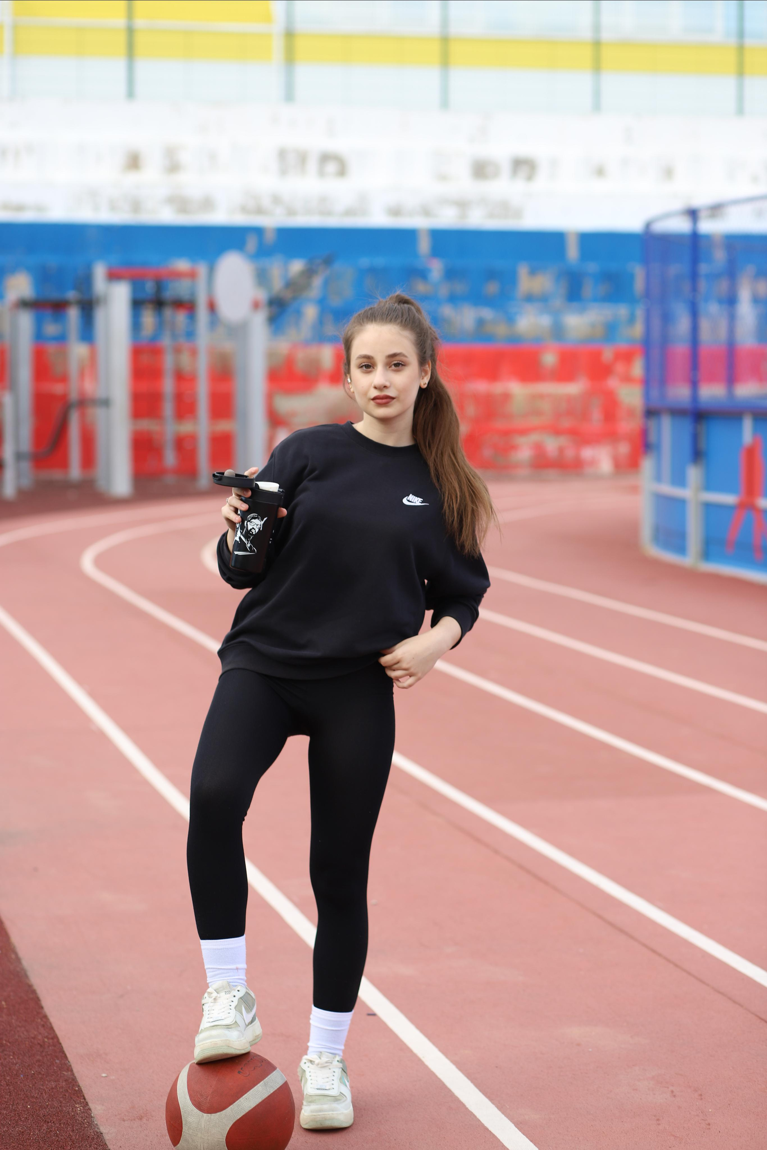 1. Выпускные альбомы, индивидуальные фотосессии в Костроме