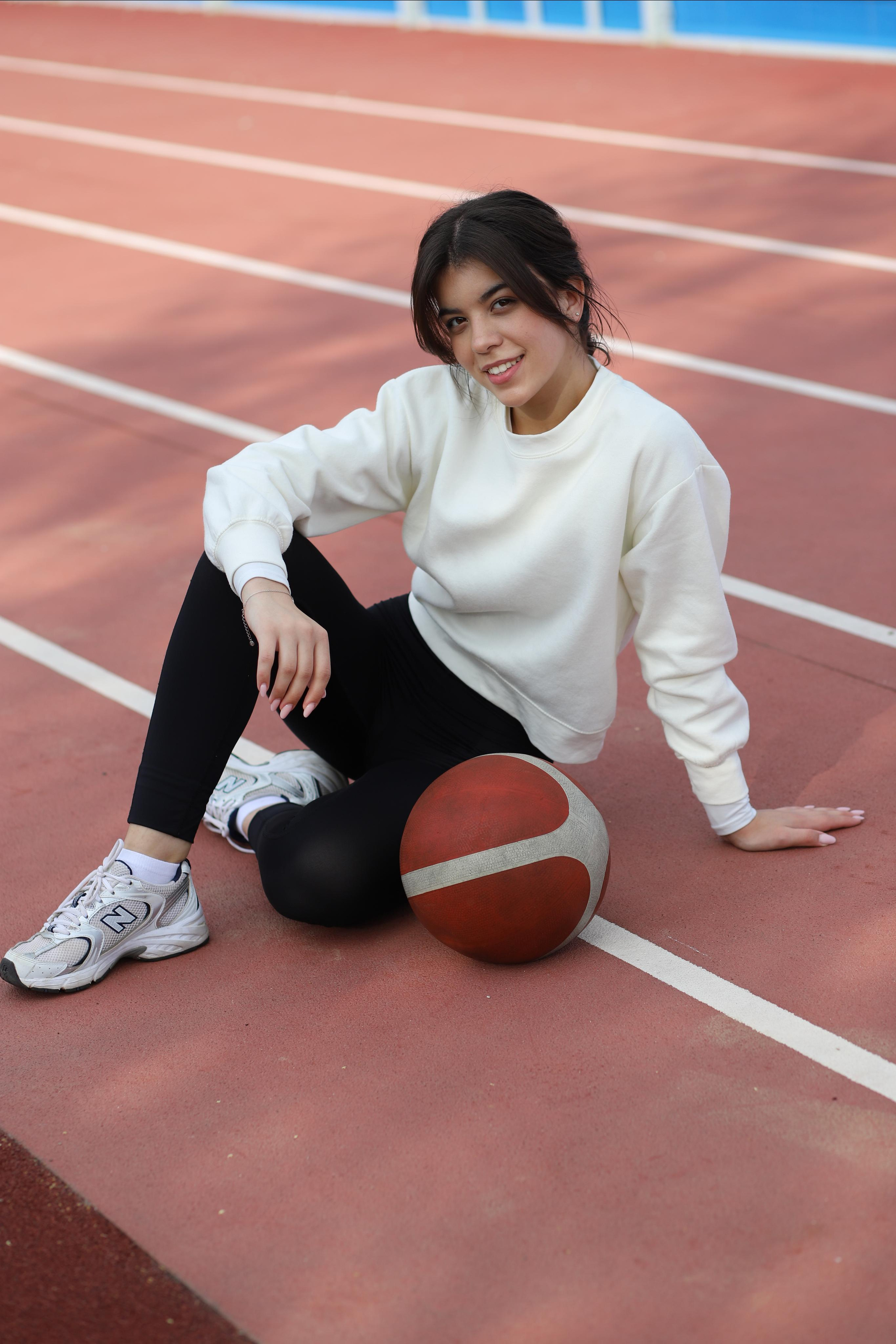 1. Выпускные альбомы, индивидуальные фотосессии в Костроме