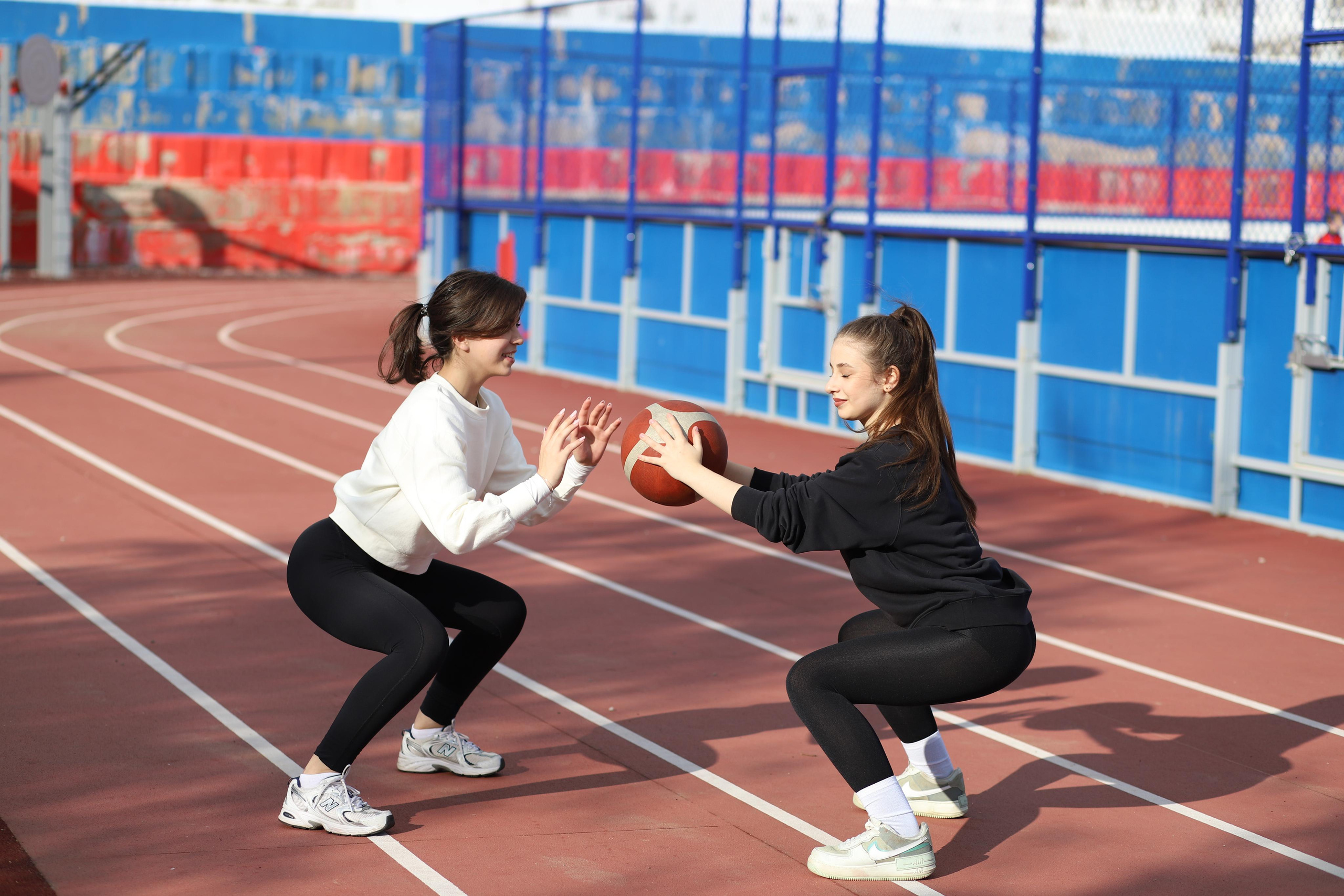 1. Выпускные альбомы, индивидуальные фотосессии в Костроме