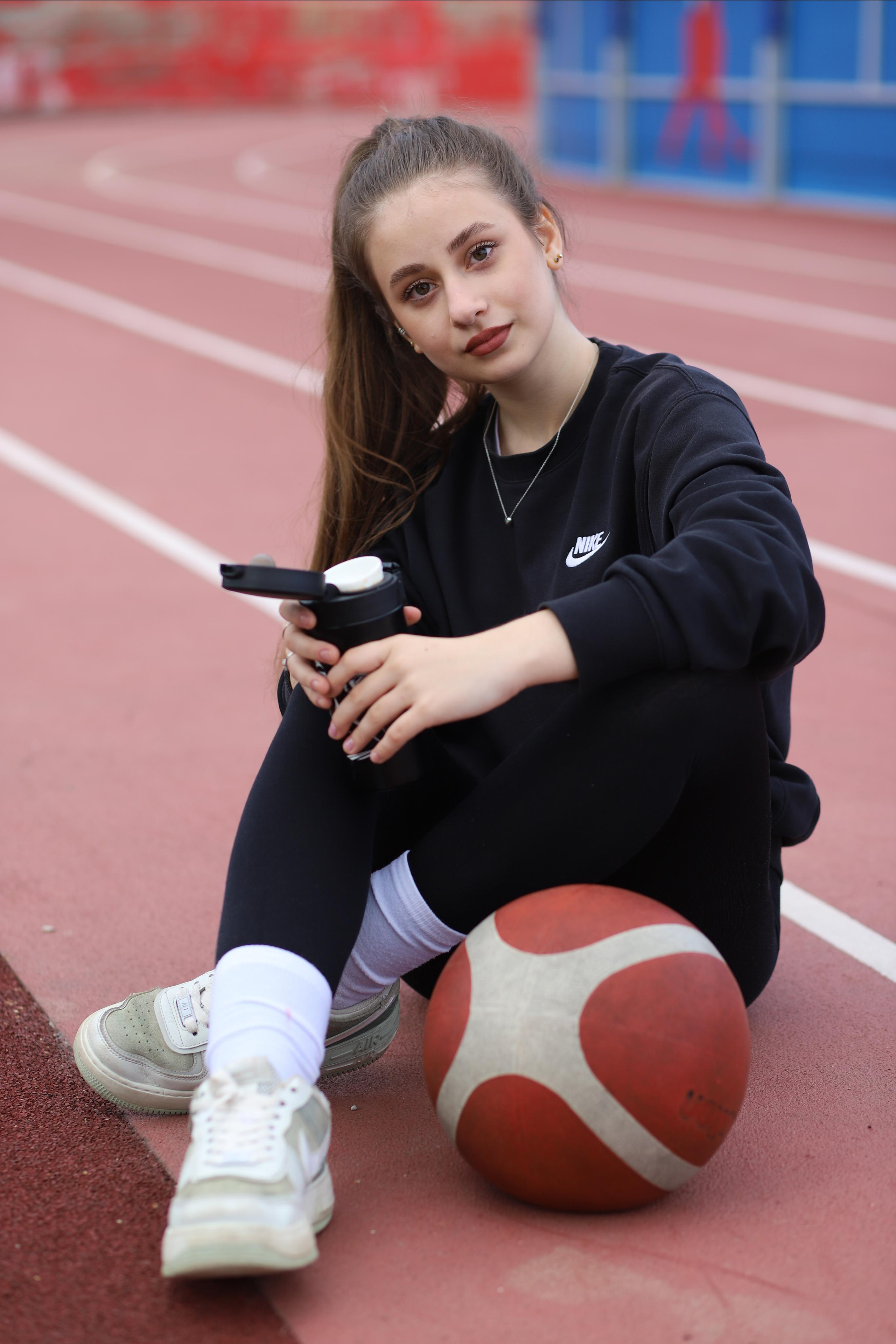 1. Выпускные альбомы, индивидуальные фотосессии в Костроме