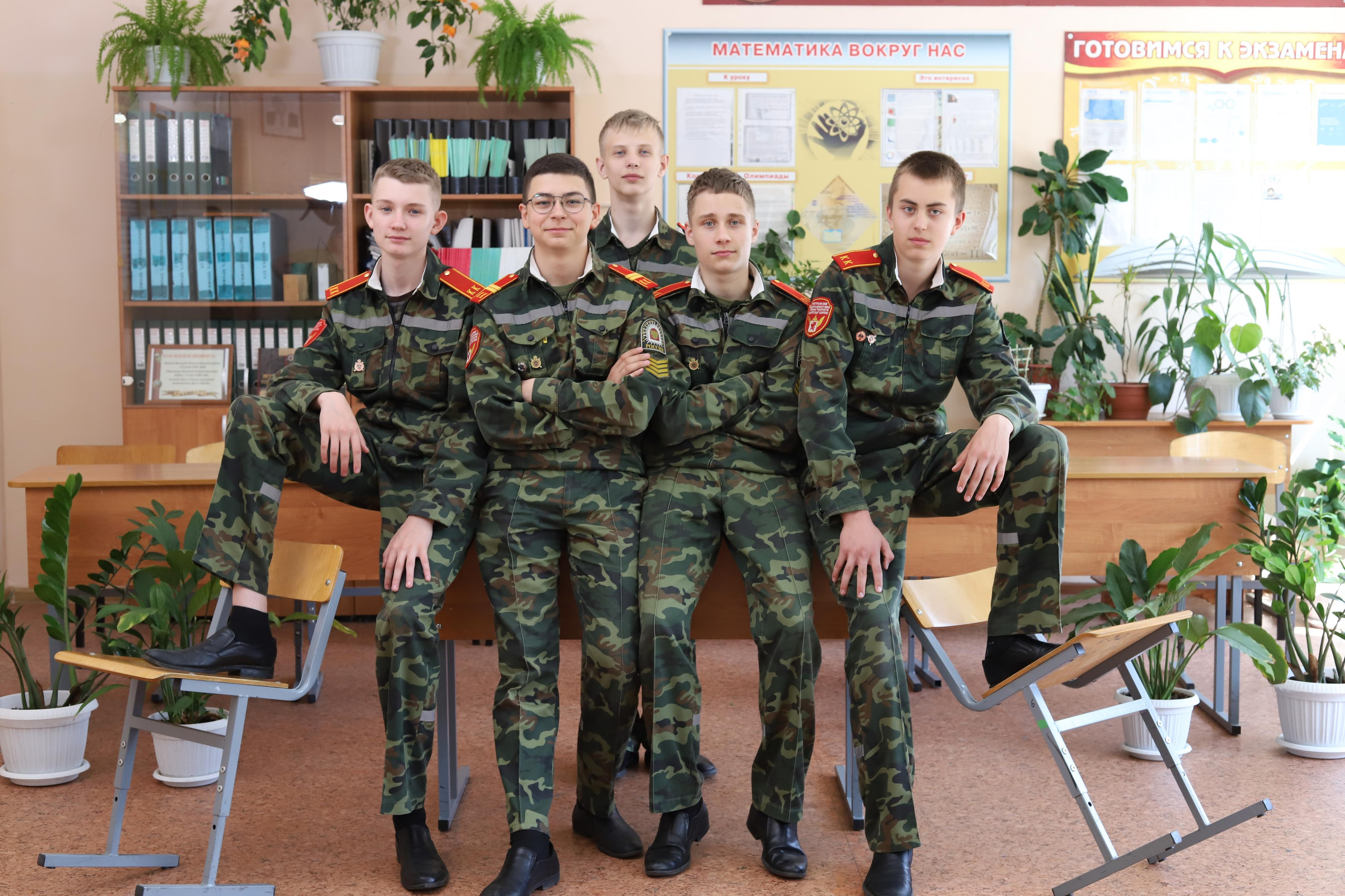 Кадеты. Выпускные альбомы, индивидуальные фотосессии в Костроме