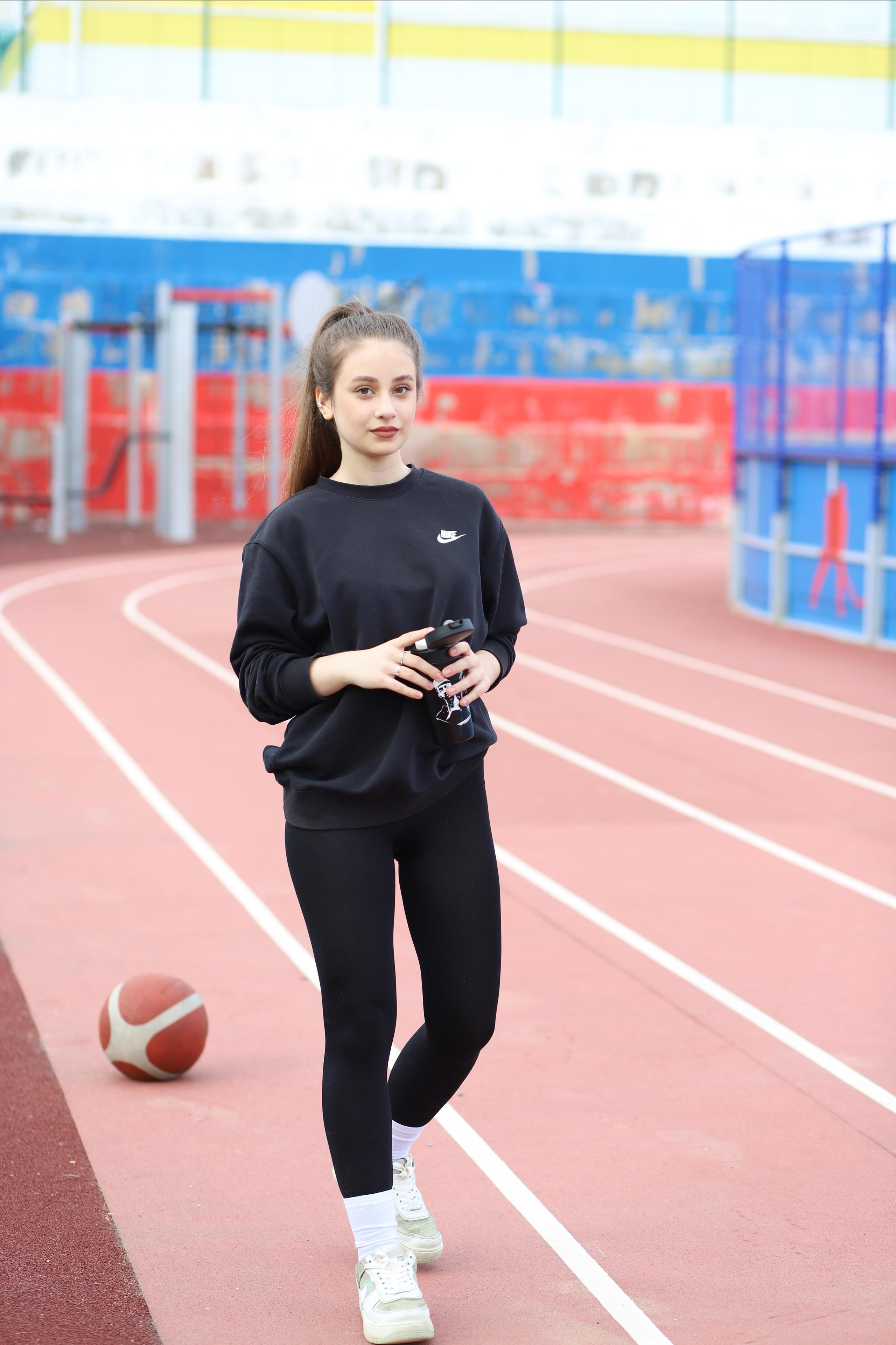 1. Выпускные альбомы, индивидуальные фотосессии в Костроме